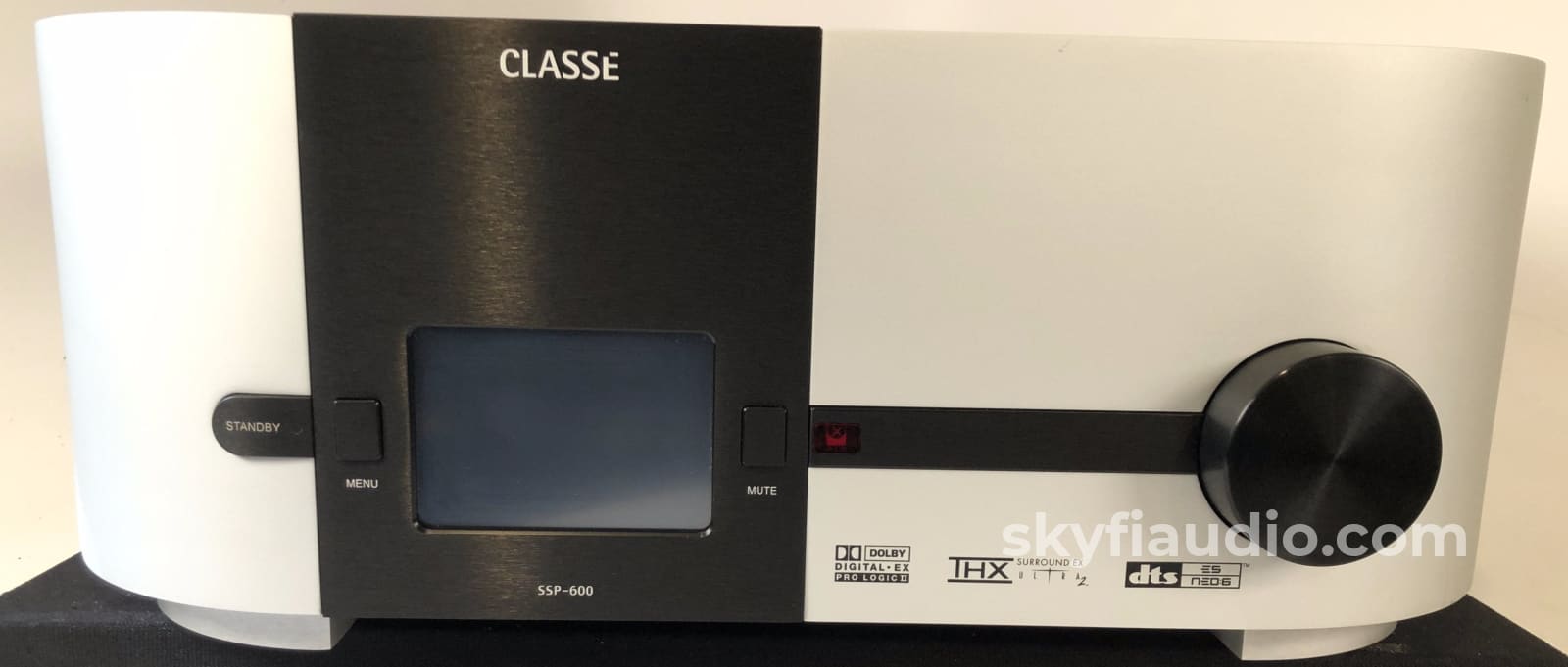 Classe Ssp-600 Theater Processor / Switchable Two Channel Preamp Preamplifier