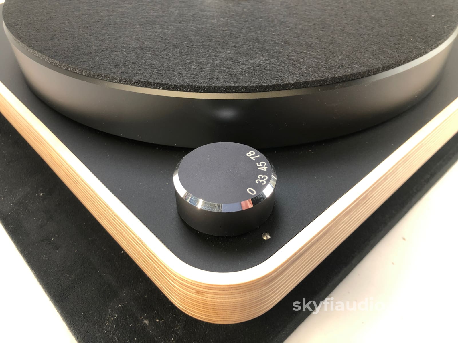 Clearaudio Concept Wood Turntable With Extras