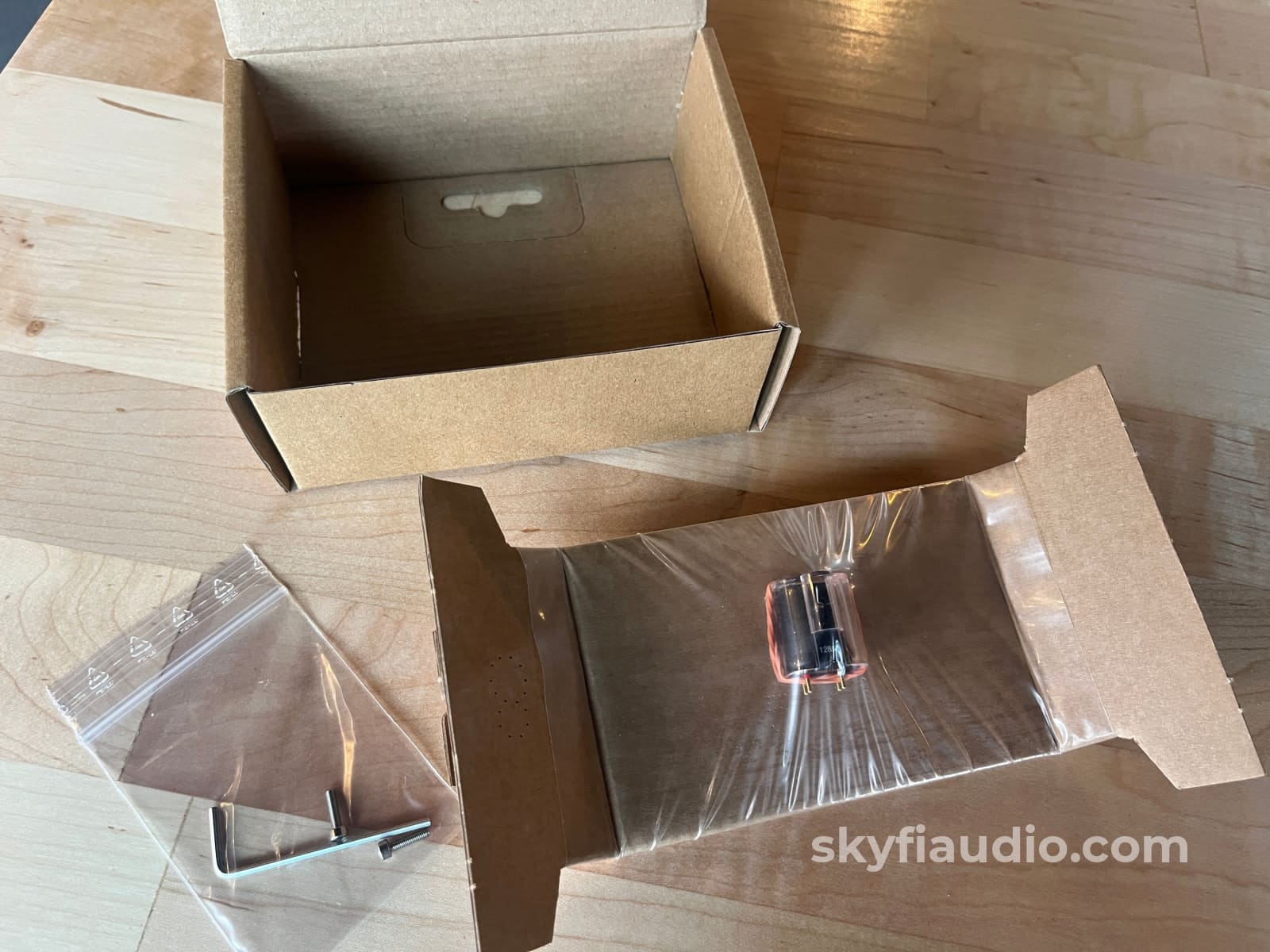 Clearaudio Virtuoso V2 Clearaudio (McIntosh Branded) Phono Cartridge