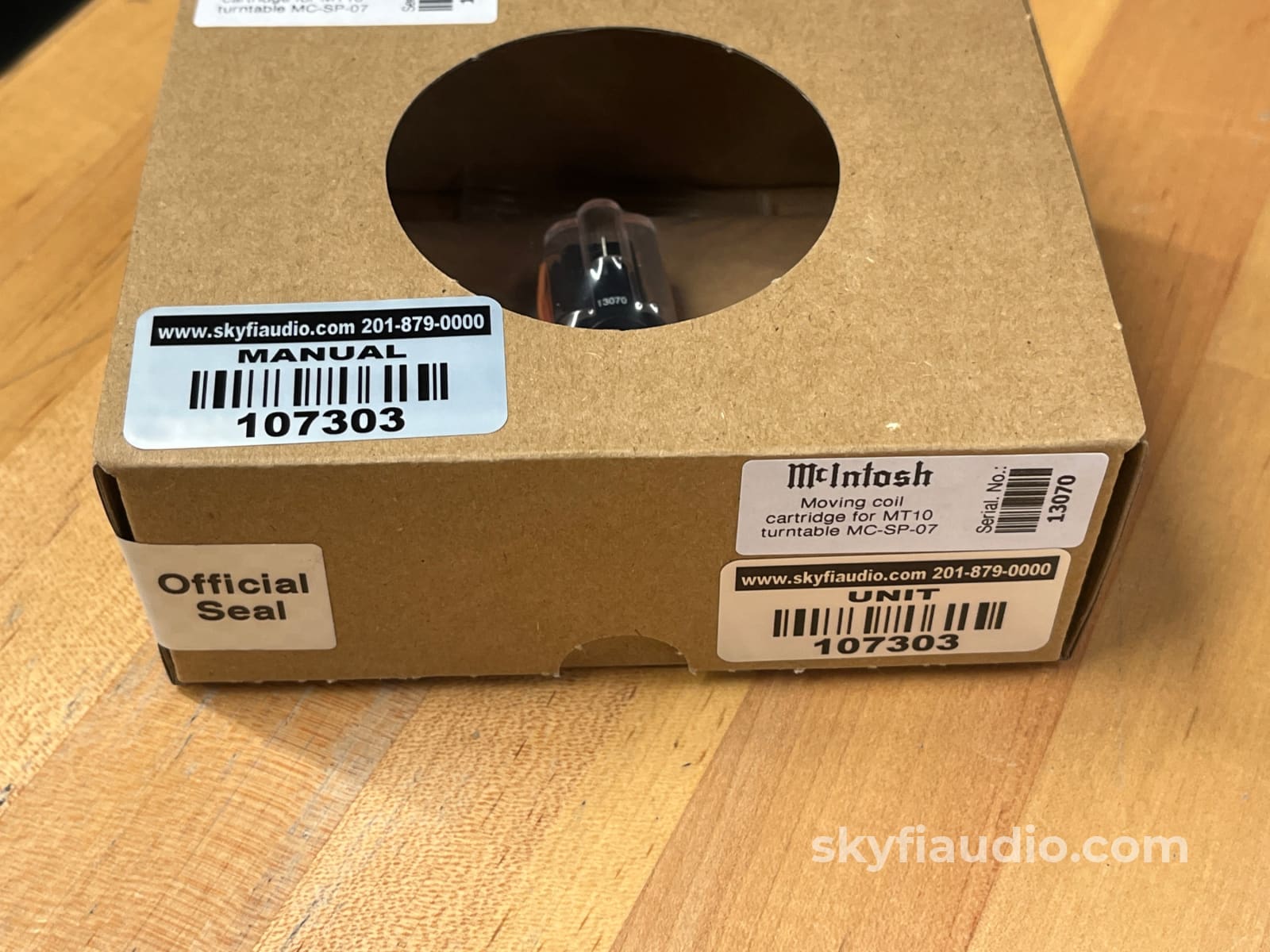 Clearaudio x McIntosh Virtuoso V2 Ebony MM Phono Cartridge - Sealed In Box Phono Cartridge