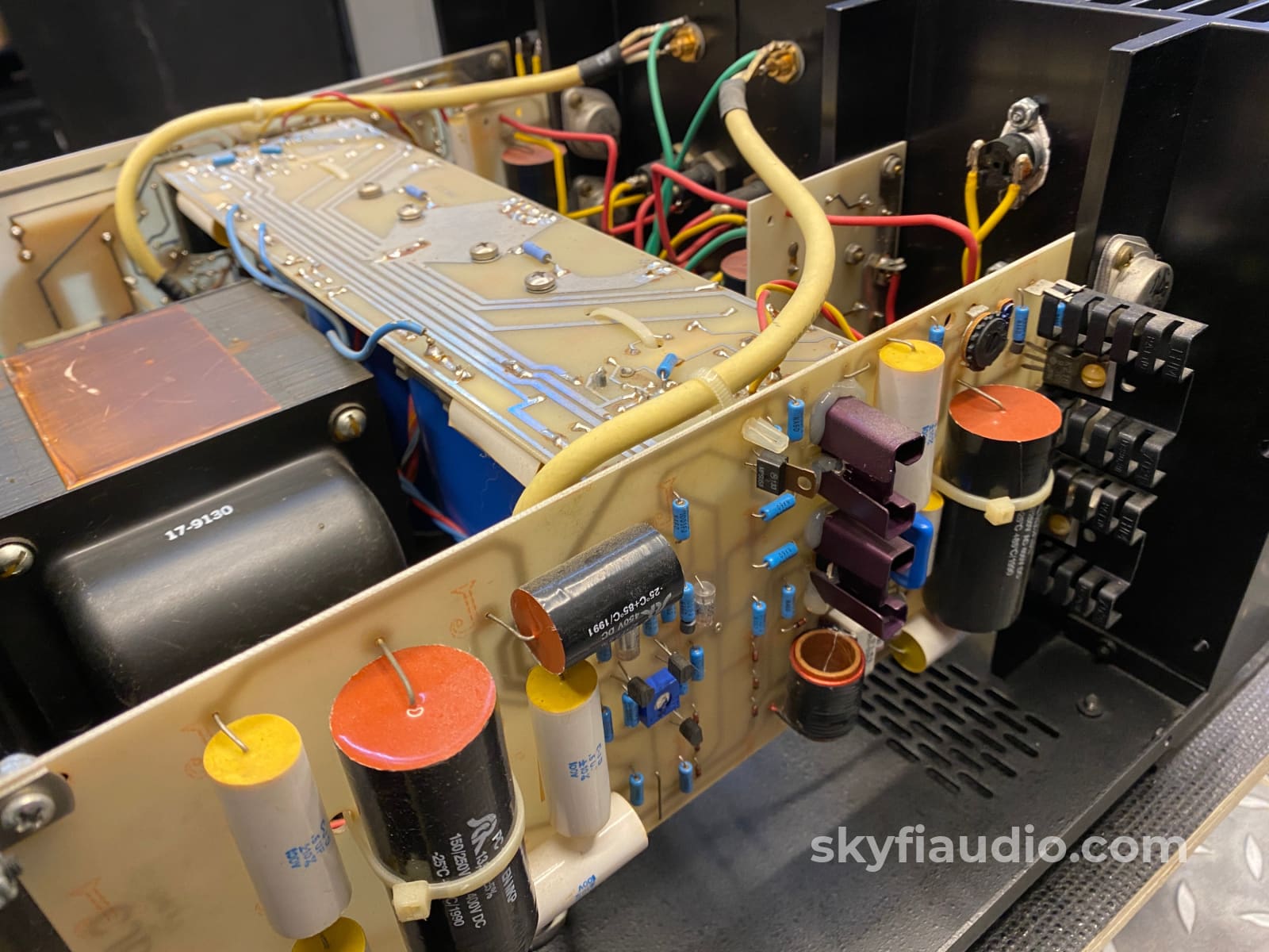 Conrad Johnson Mf-200 Solid State Fet Amplifier - Usa Made