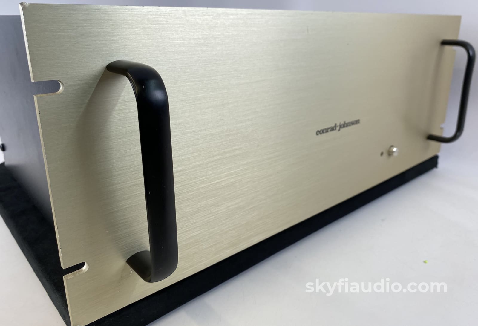 Conrad Johnson Mv50 Tube Amplifier - El34 Tubes Usa Made