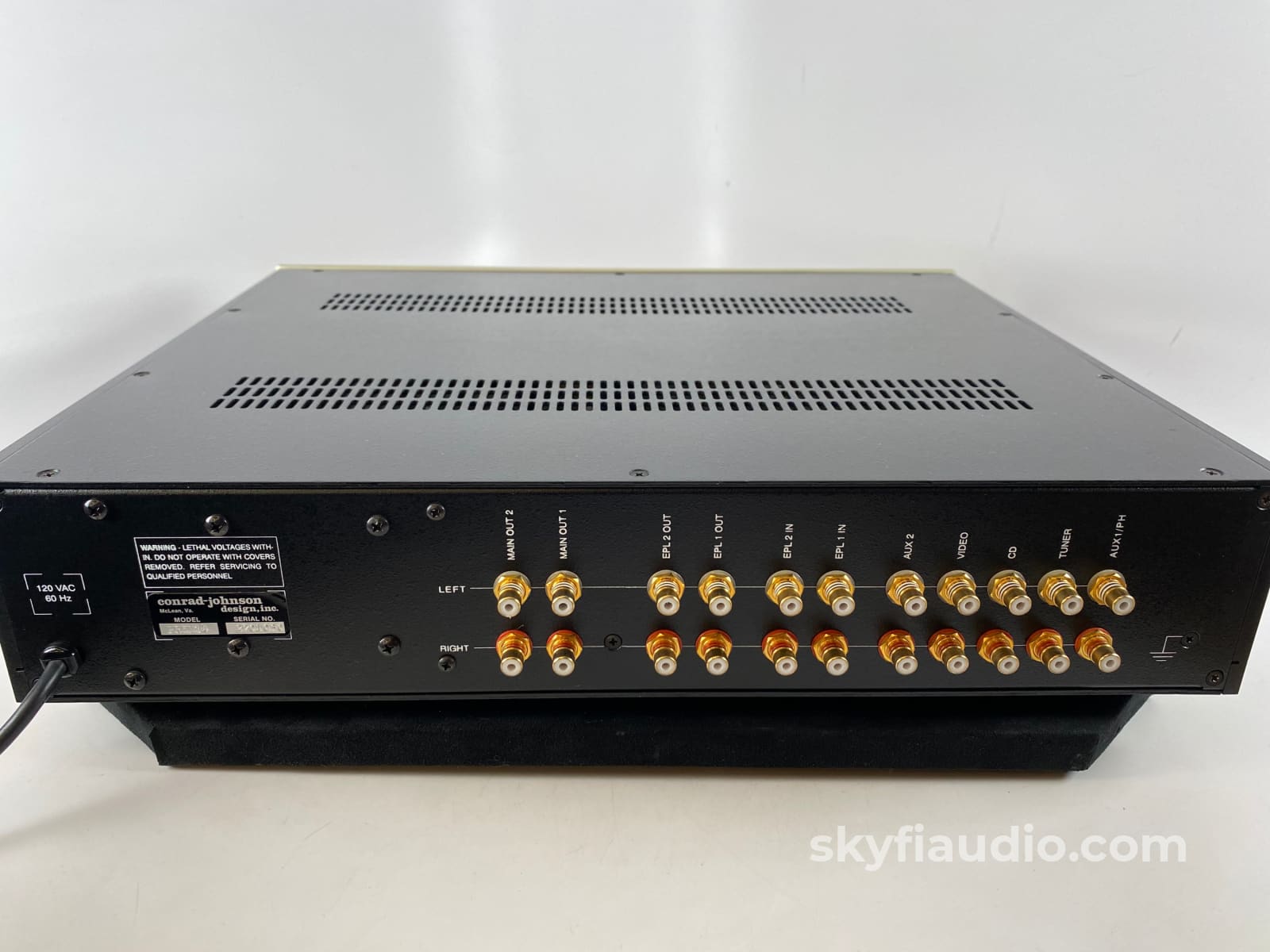 Conrad Johnson Premier Fourteen 14 Line-Stage Tube Preamp With Remote Control Preamplifier