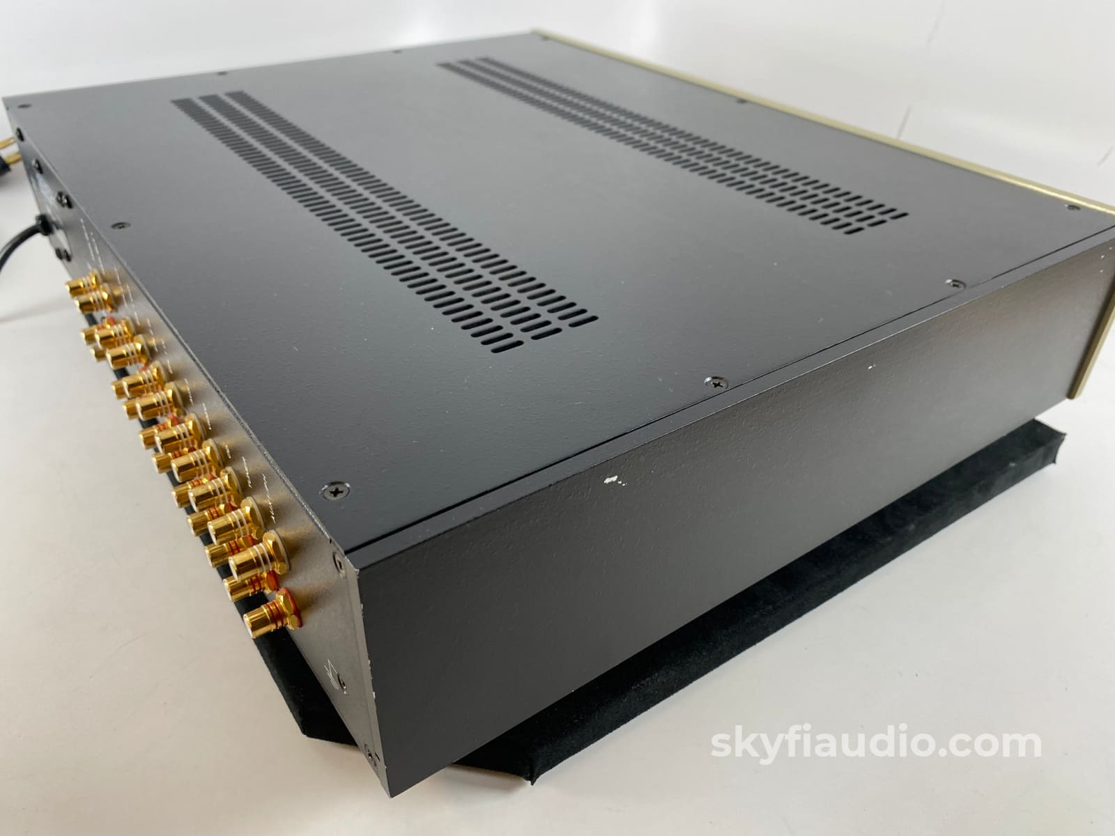 Conrad Johnson Premier Fourteen 14 Line-Stage Tube Preamp With Remote Control Preamplifier