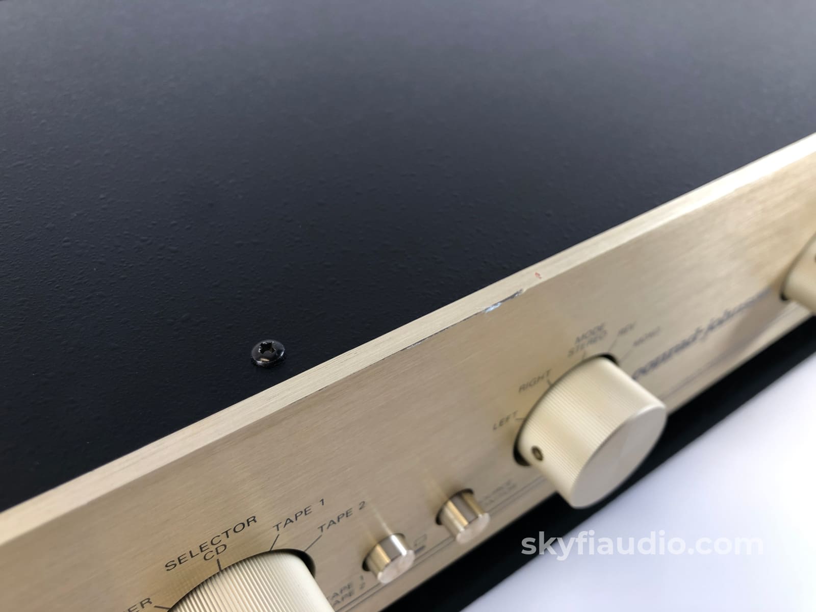 Conrad-Johnson Pv11L All Tube Line Stage Preamplifier
