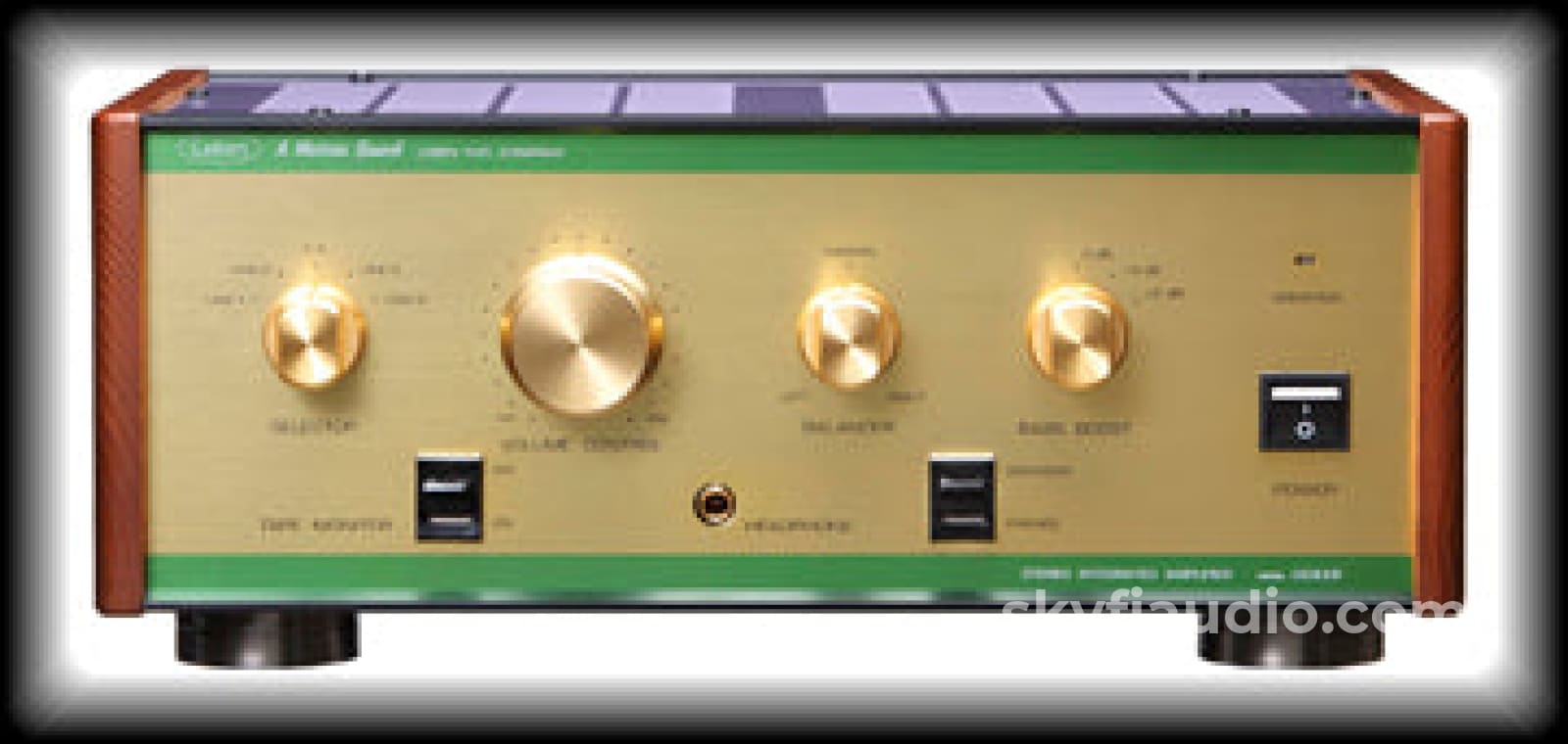 CS-300F Pre-Main Amplifier