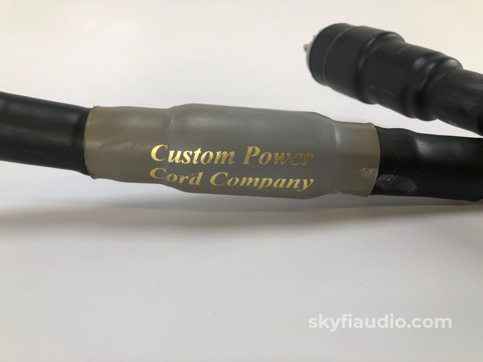 Custom Power Cord Company - Model 11 Plus 1M Cables