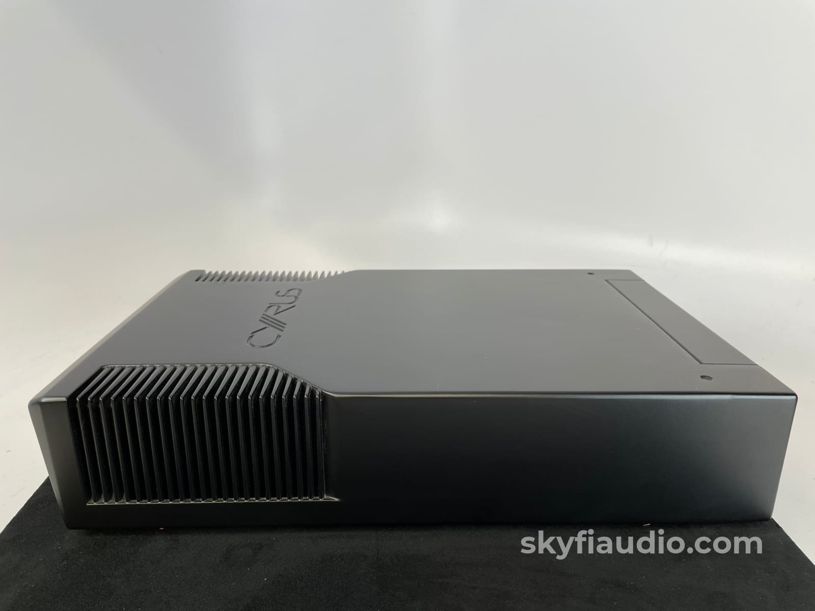 Cyrus Stereo Power Amplifier 220V Only