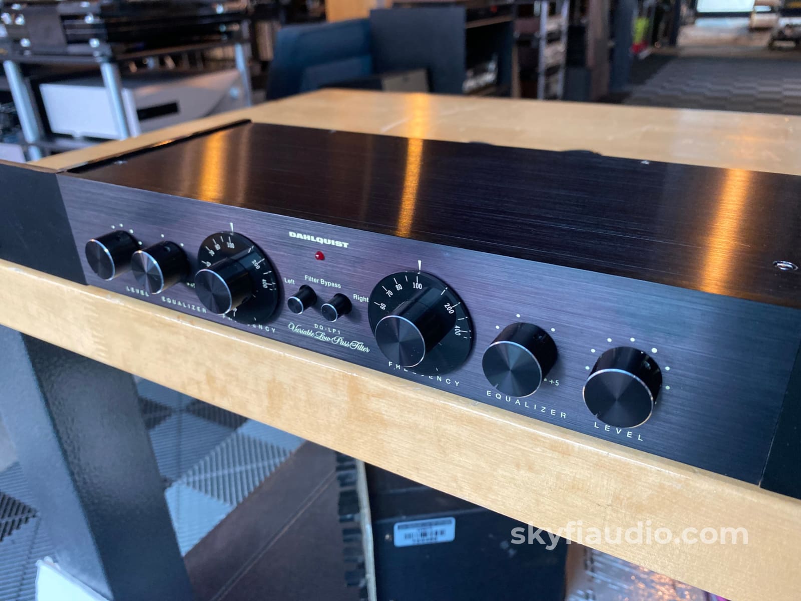 Dahlquist Dq-Lp1 Electronic 2 Way Crossover Withe Rare Rack Mount Accessory