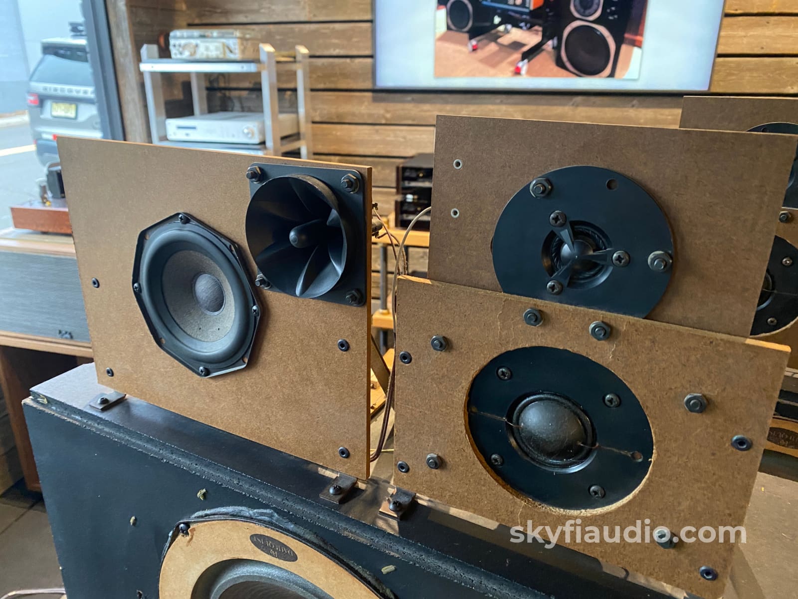 Dalquist Dq-10 Vintage Speaker Pair W/ Stands Speakers
