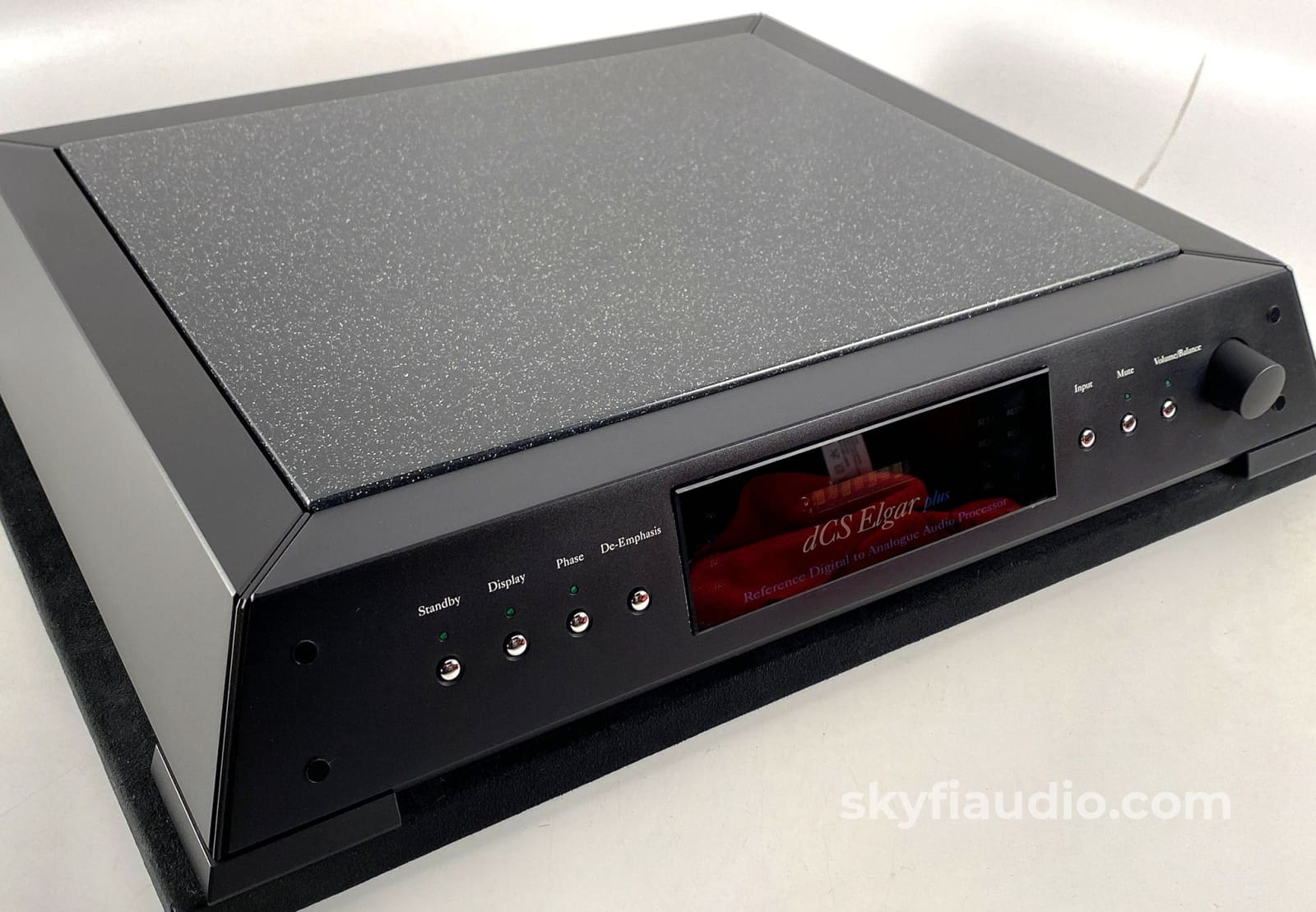Dcs Elgar Plus Digital To Analog (D/A) Converter Cd +