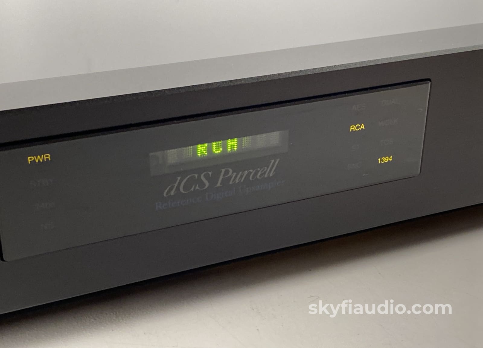 Dcs Purcell Upsampling Digital/Digital Converter (Ddc) Cd + Digital