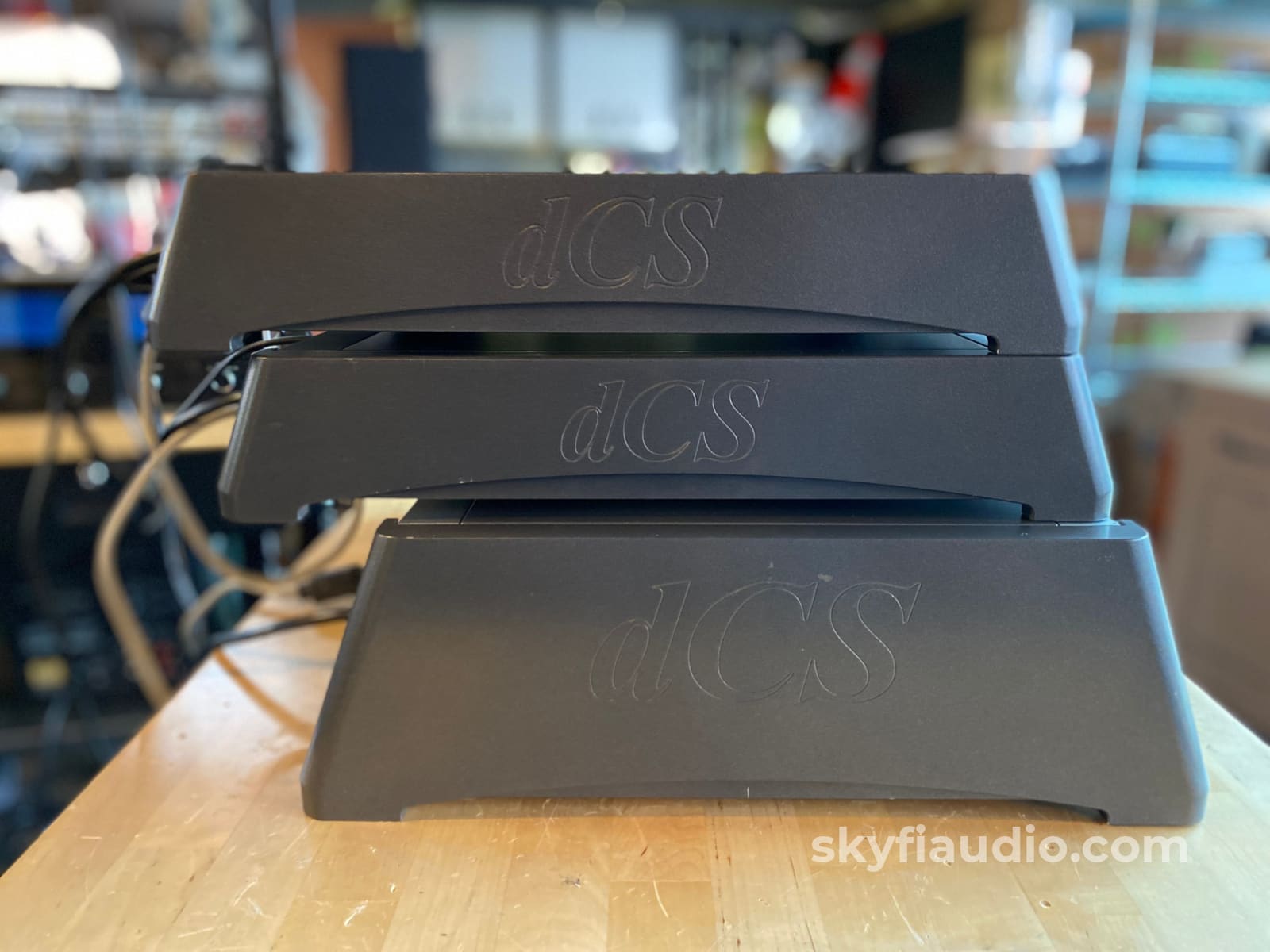 Dcs Scarlatti Stack - Sacd Transport Dac And Master Clock Wow Cd + Digital