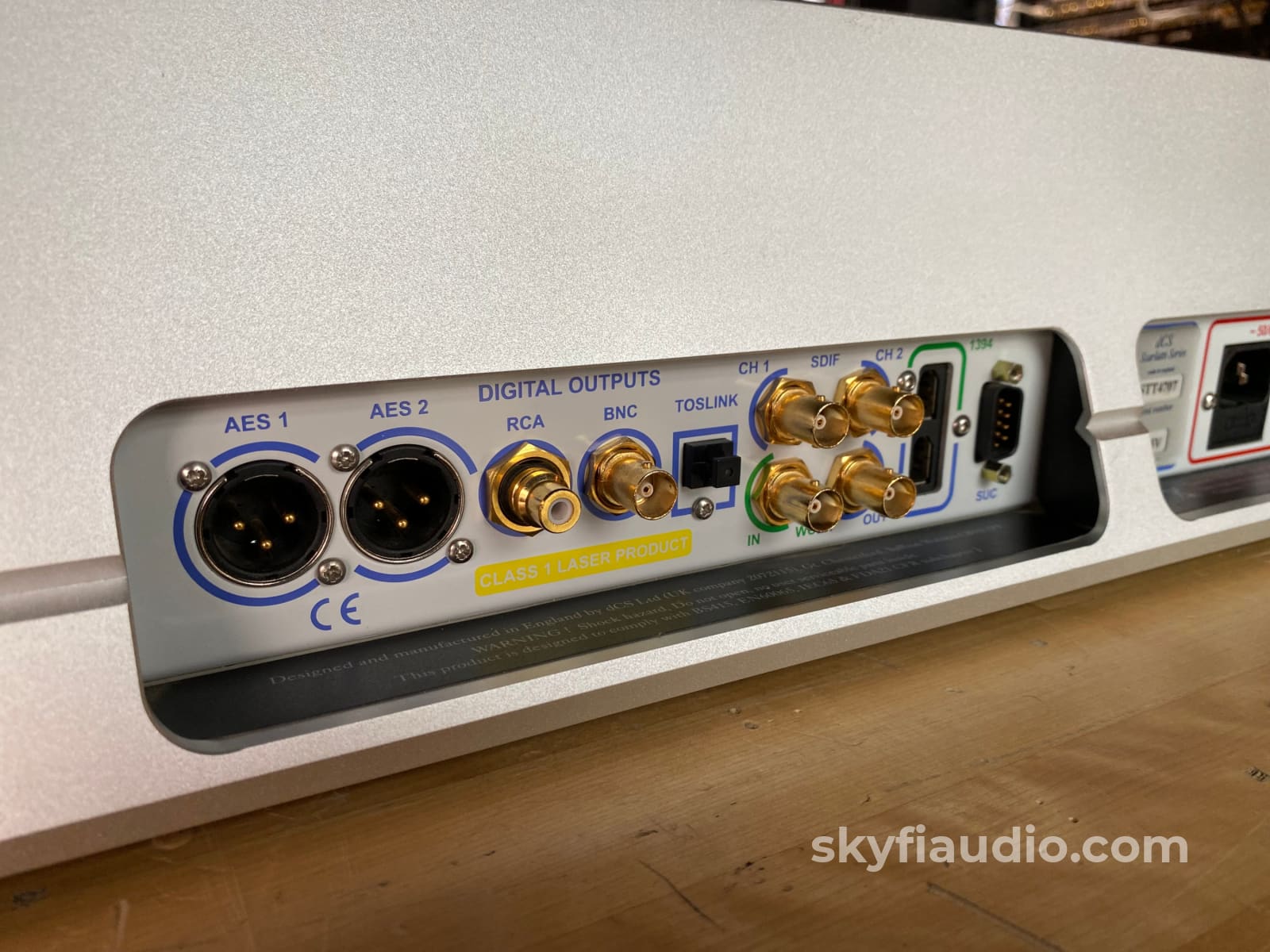 Dcs Scarlatti Stack - Sacd/Cd Transport Dac And Master Clock Wow Cd + Digital