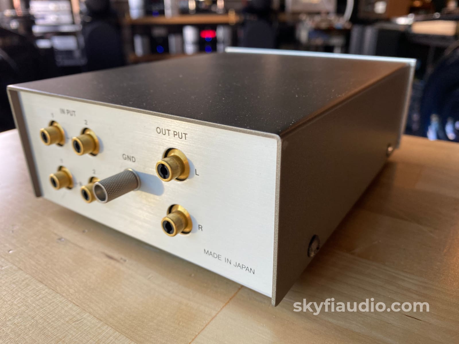 Denon Au-340 Vintage Phono Step-Up Transformer (Mc To Mm) Accessory