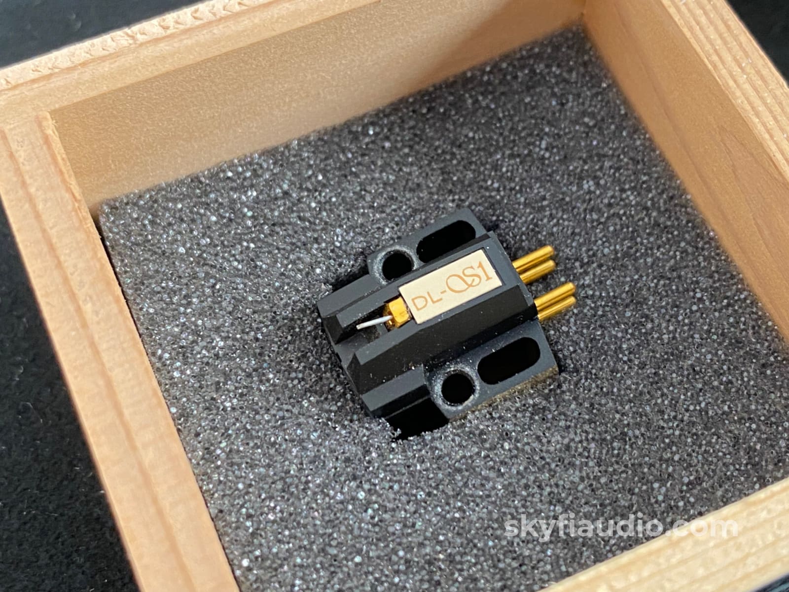 Denon Dl-S1 Mc (Moving-Coil) Phono Cartridge - Cult Classic Lightly Used