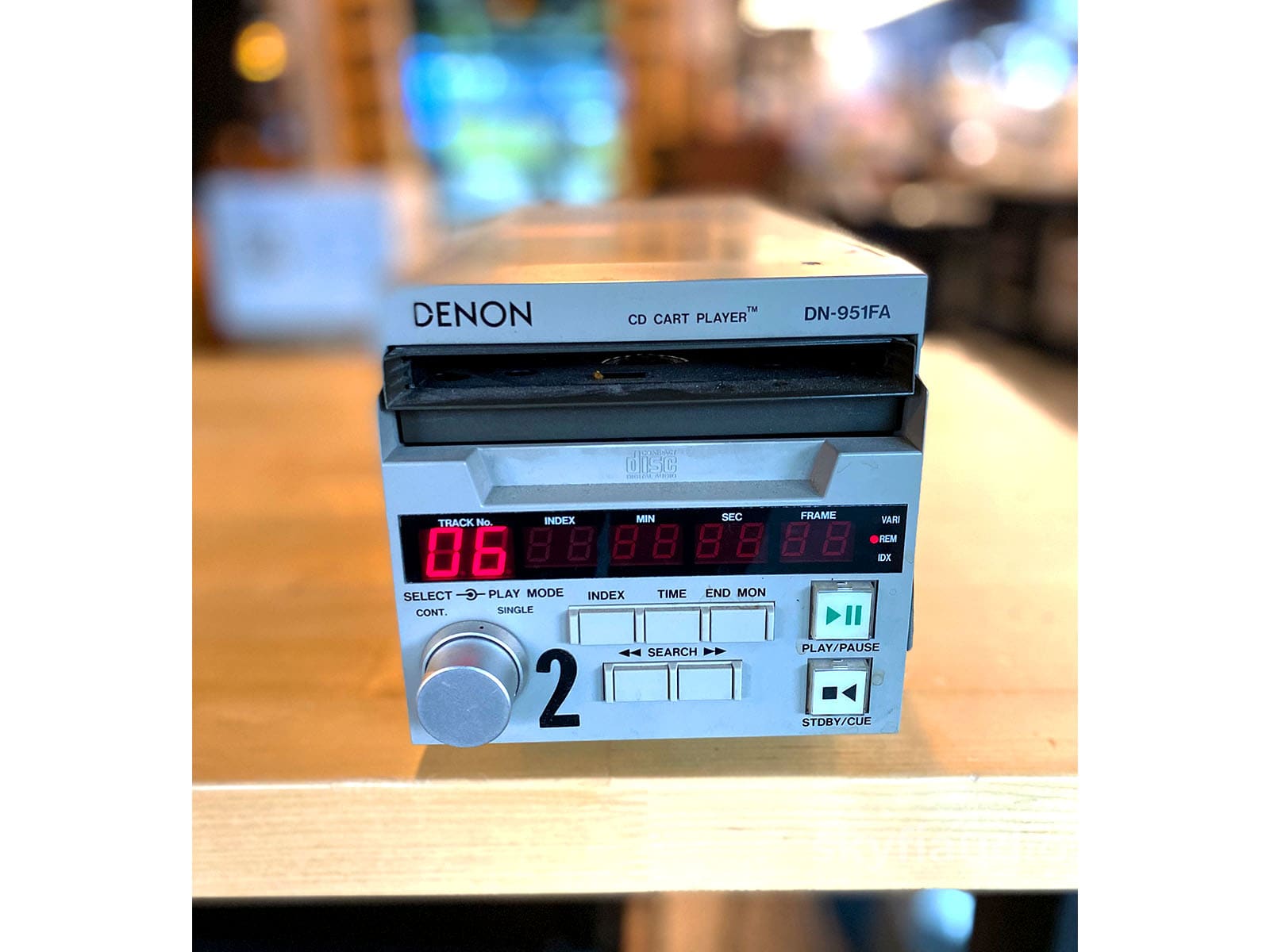 Denon Dn-951Fa Professional Broadcast Quality Cd Player + Digital