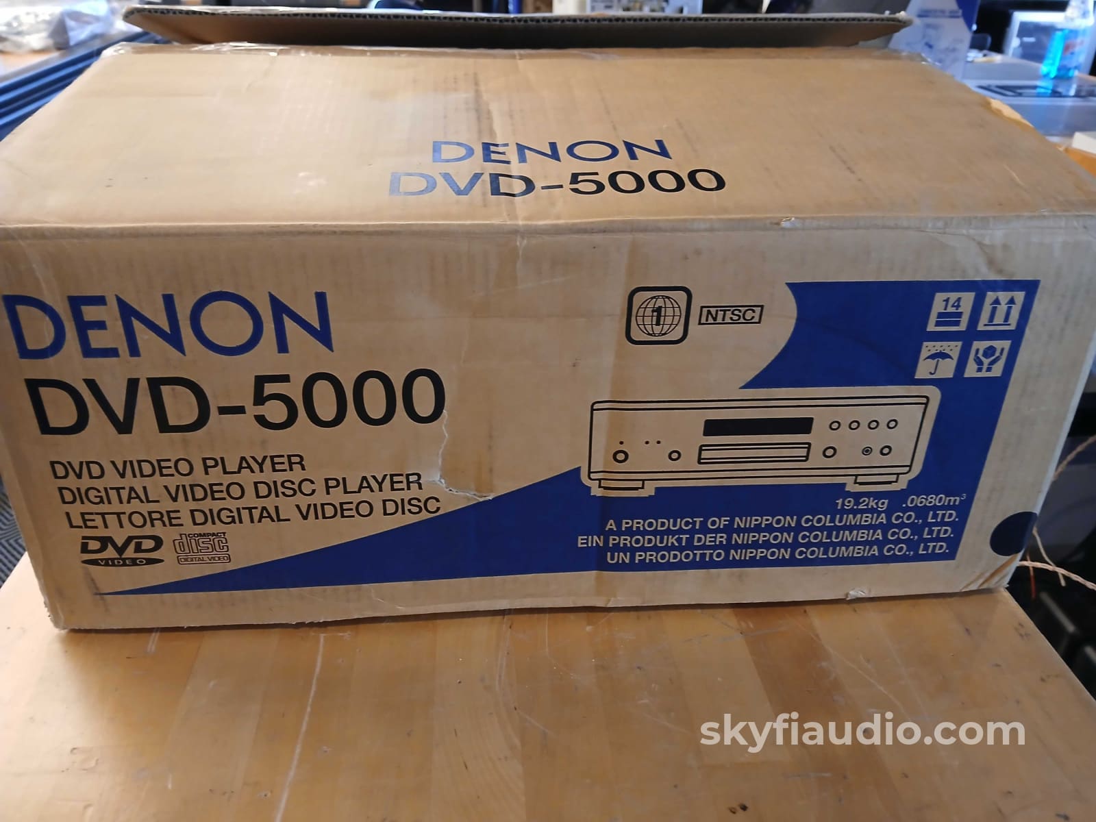 Denon DVD-5000 CD/DVD Player - w/ Built in DAC + HDCD CD + Digital