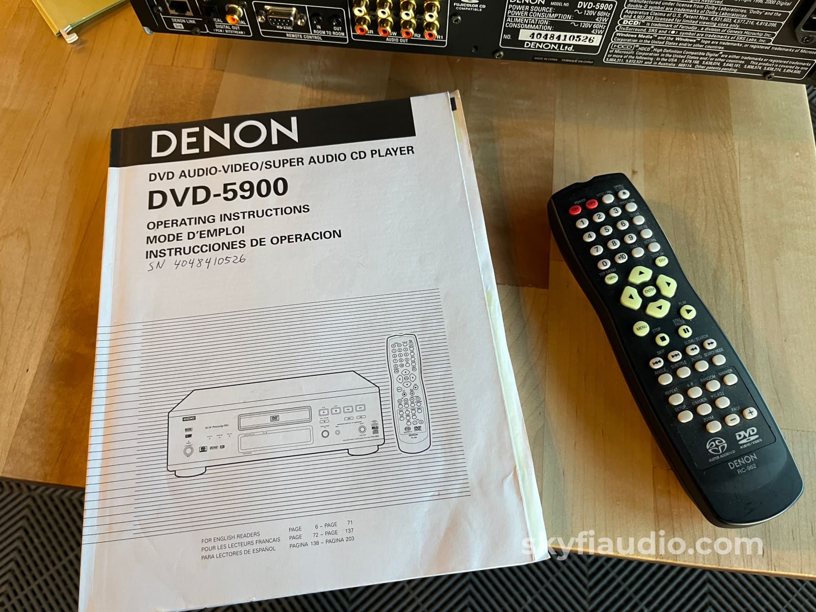 Denon DVD-5900 SACD/HDCD/DVD Player CD + Digital