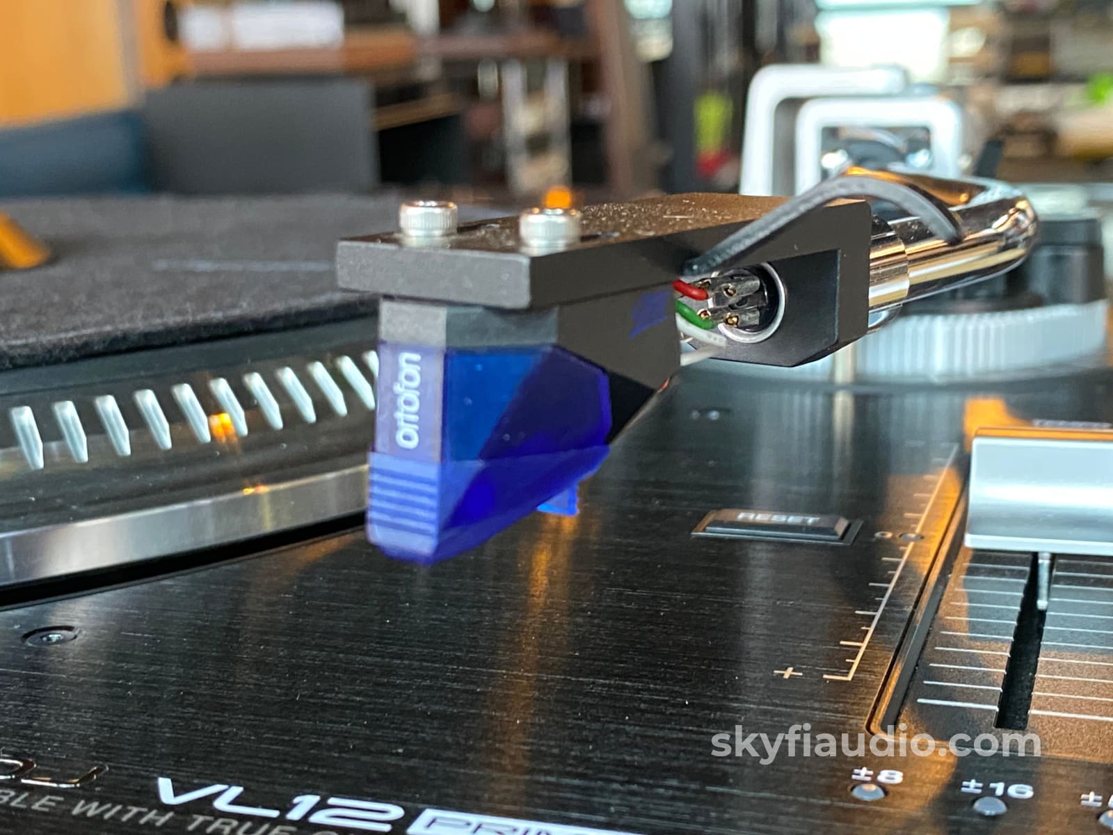 Denon Vl12 Prime Turntable W.ortofon Blue Cartridge