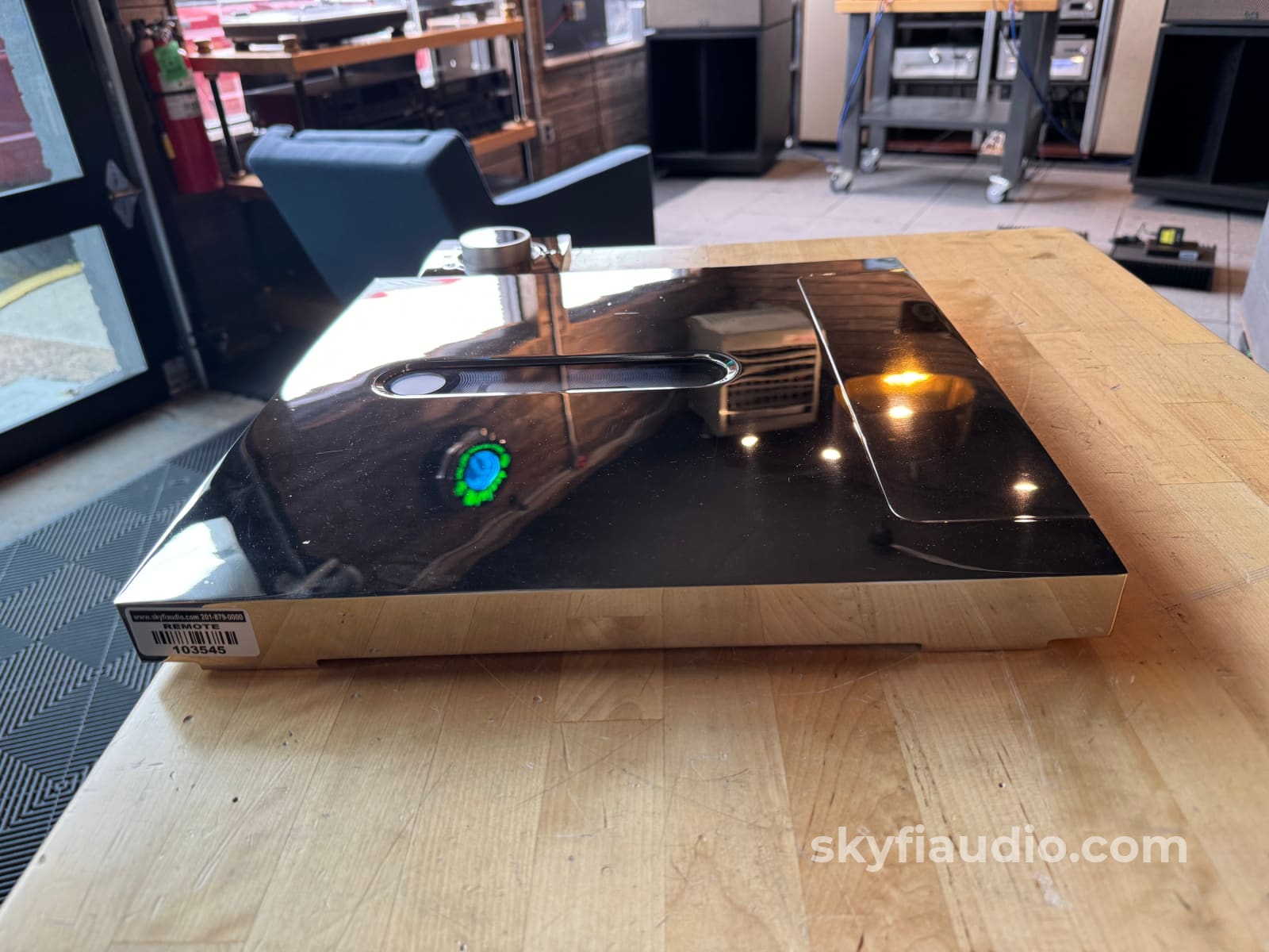 Devialet Expert 250 Pro Integrated Amplifier W/Phono Airplay Roon Ready 2 X 250W (Copy)