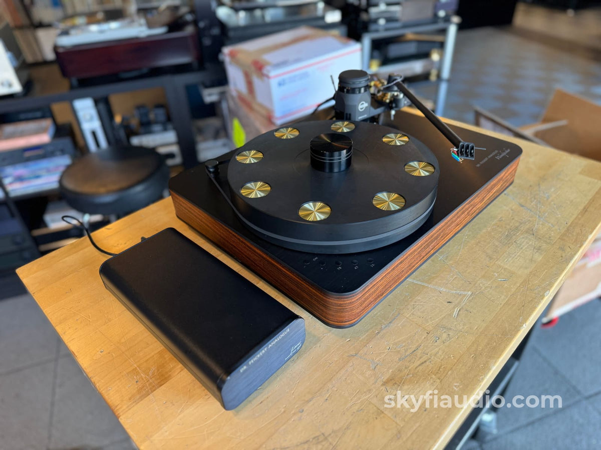 Feickert Woodpecker Turntable With Kuzma Arm Power Supply And New Sumiko Celebration 40 Mc Cartridge