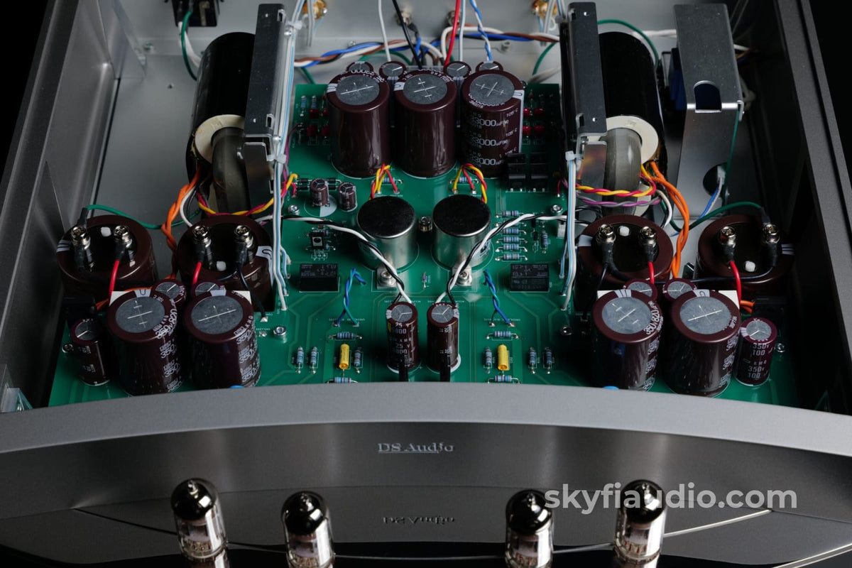 DS-Audio TB-100 Tube Phono Equalizer Preamplifier