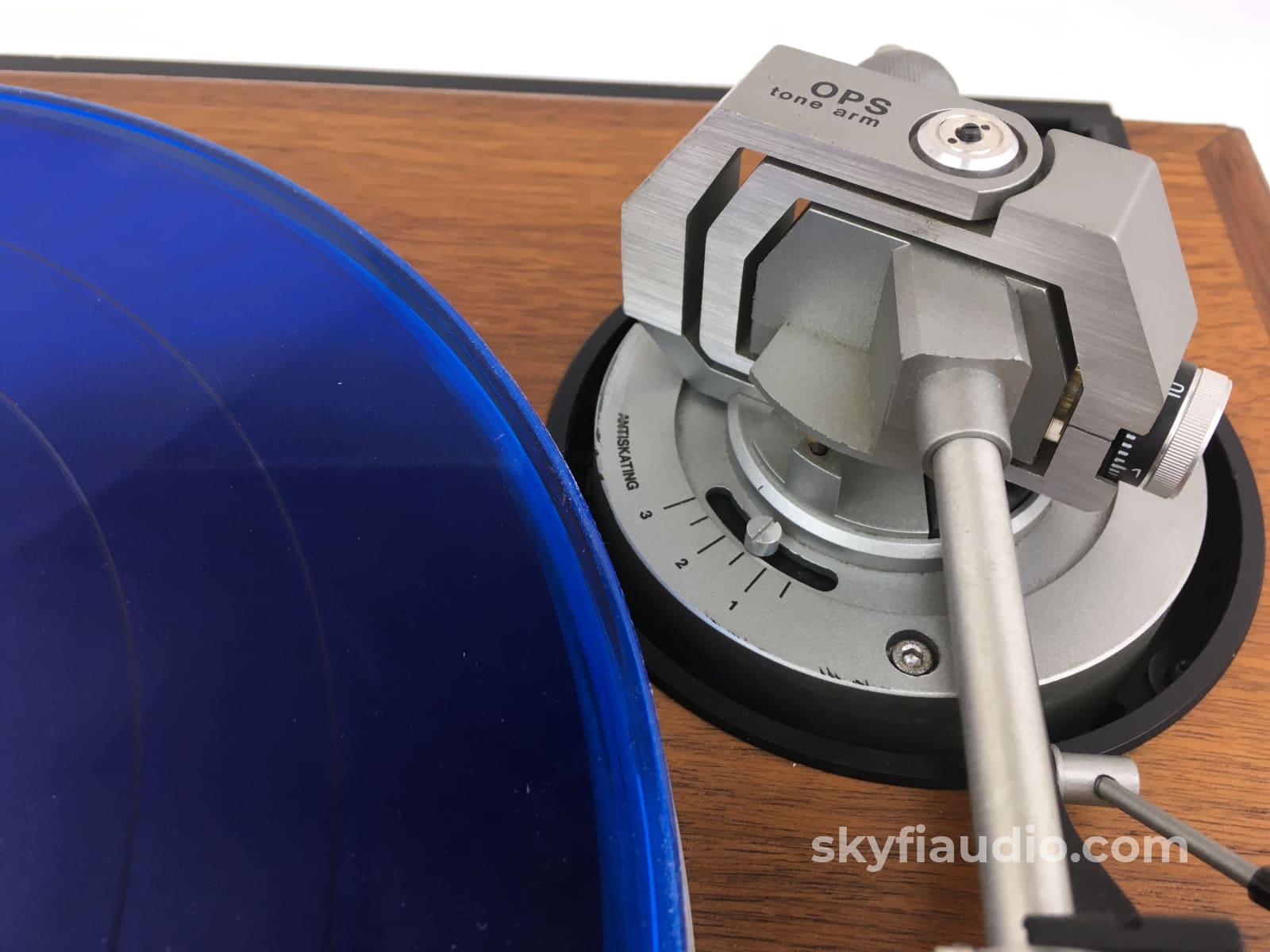 Dual Cs-5000 Turntable With Cartridge