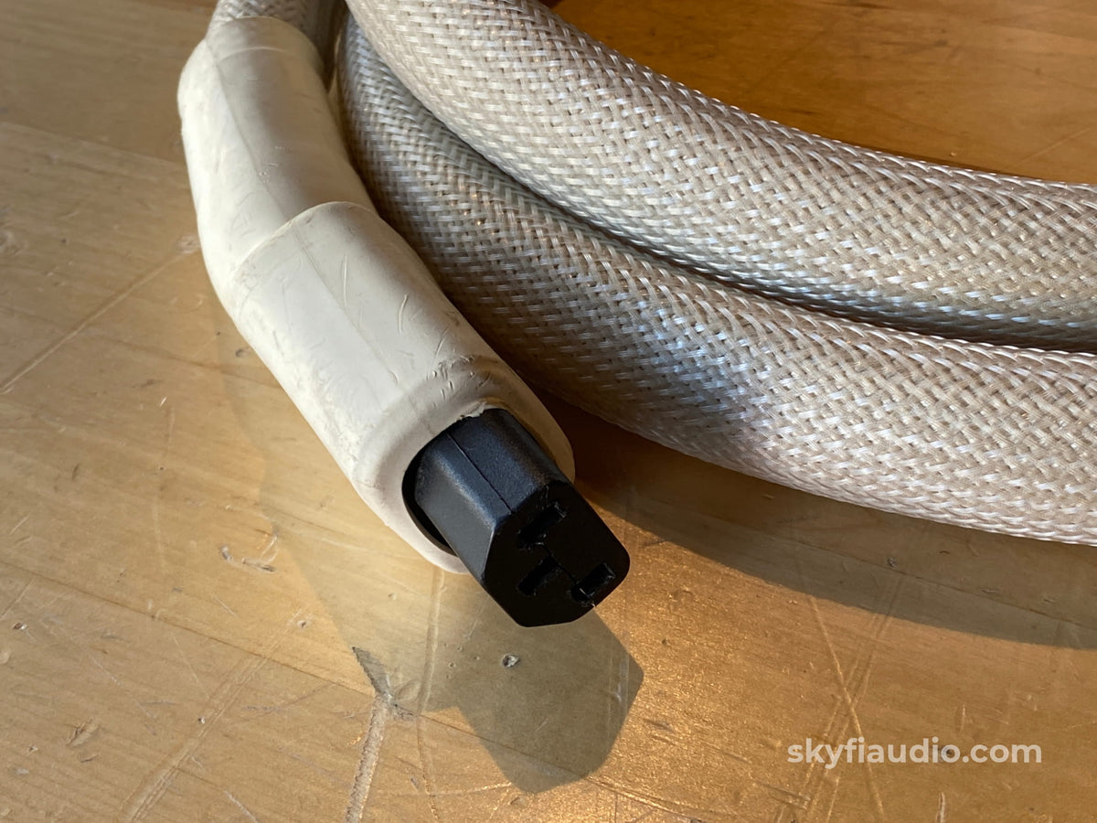 Dynamic Design Platinum Power Cord - 6Ft Cables