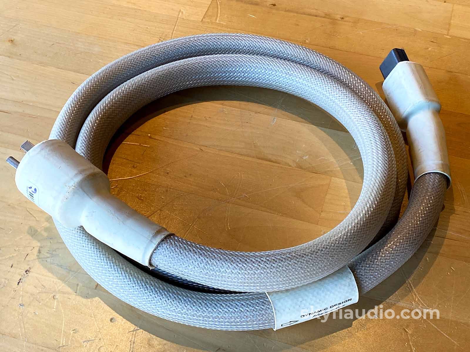Dynamic Design Platinum Power Cord - 6Ft Cables