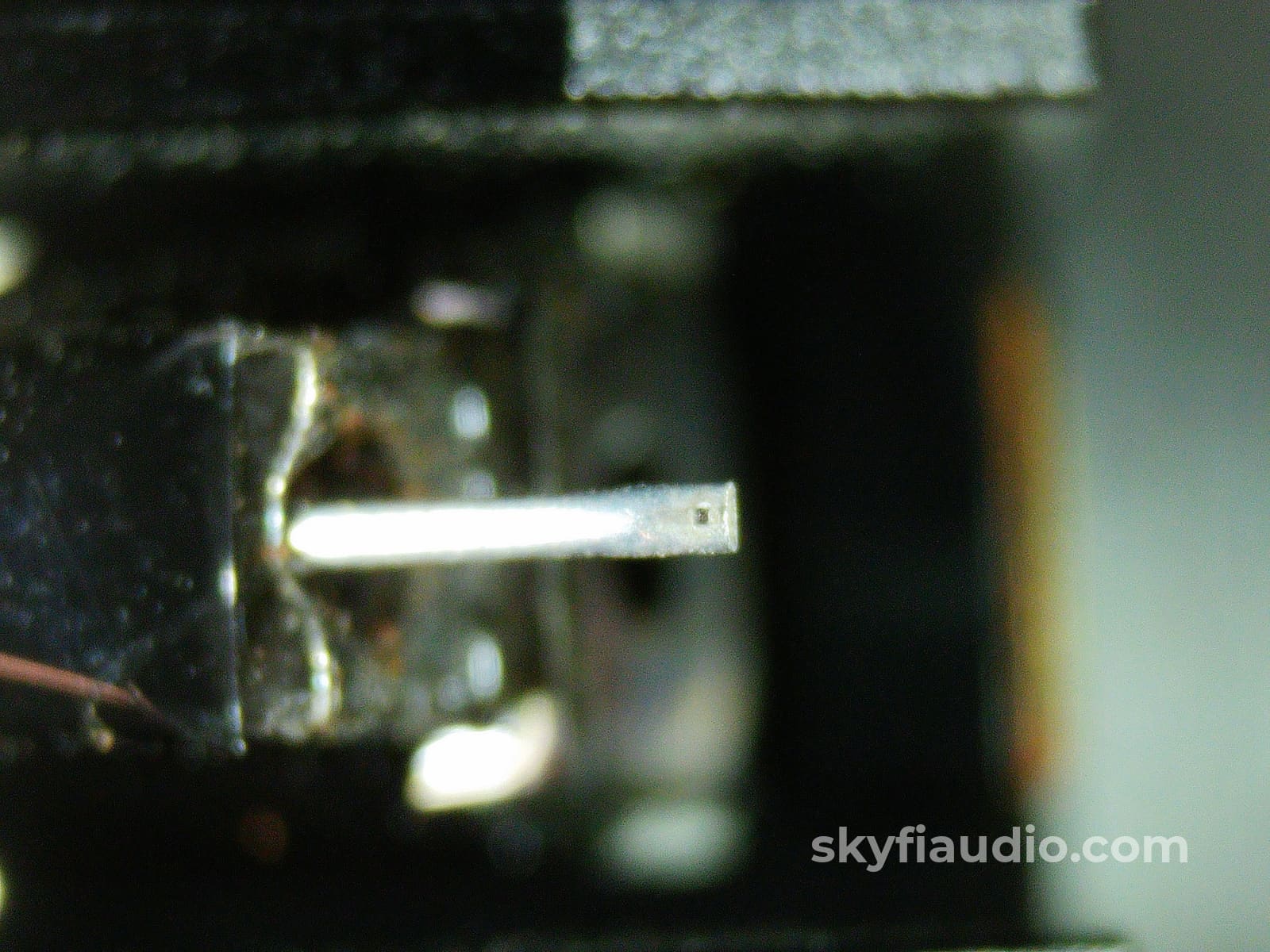 Dynavector DV-20X2 High Ouptut MC Phono Cartridge - VPI Branded Phono Cartridge