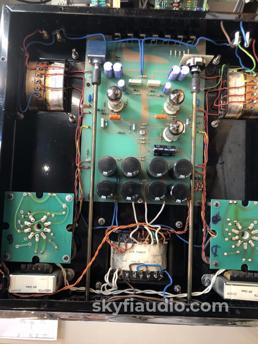 Ear (Esoteric Audio Research) 859 Triode Tube Amplifier