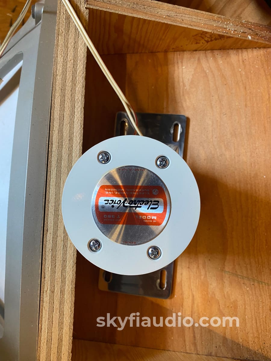 Electro-Voice Patrician 800 Vintage Speakers - 4-Way With 30 Woofers!!