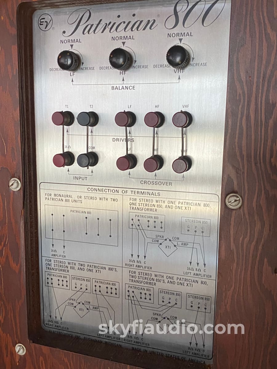 Electro-Voice Patrician 800 Vintage Speakers - 4-Way With 30 Woofers!!