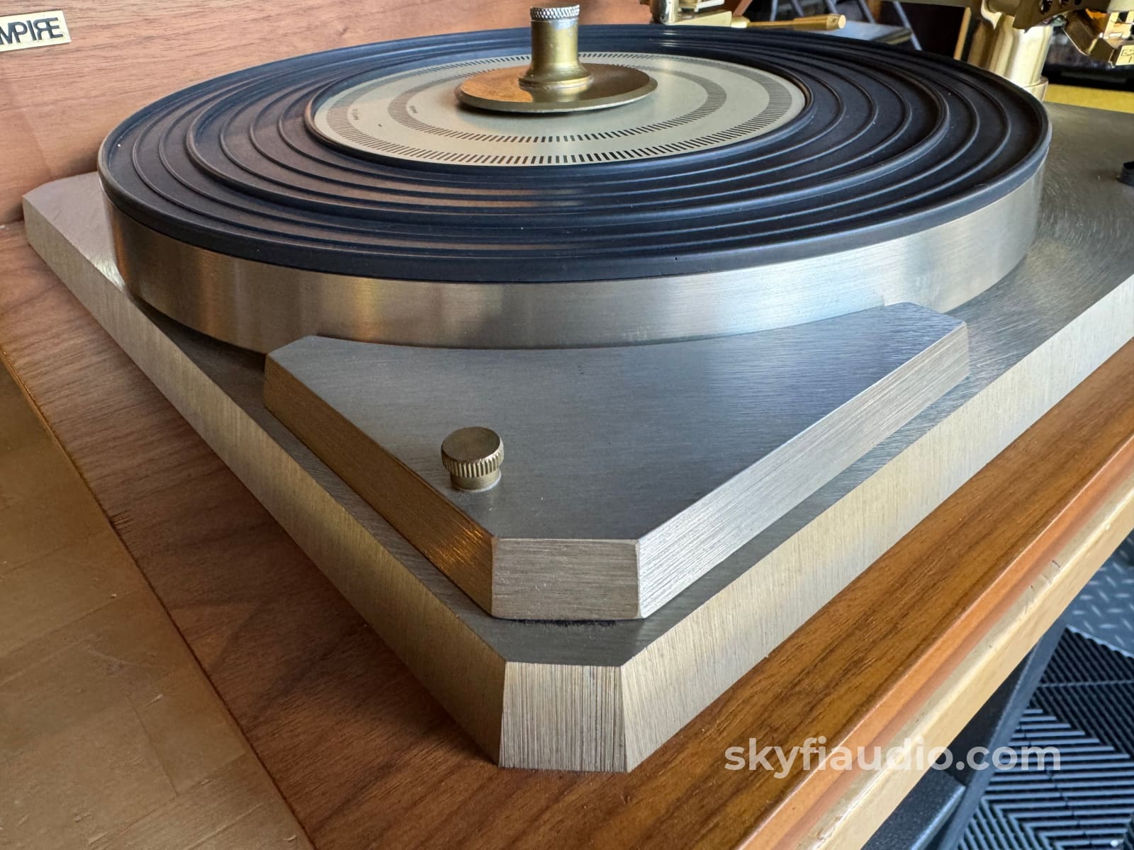 Empire 598 Turntable