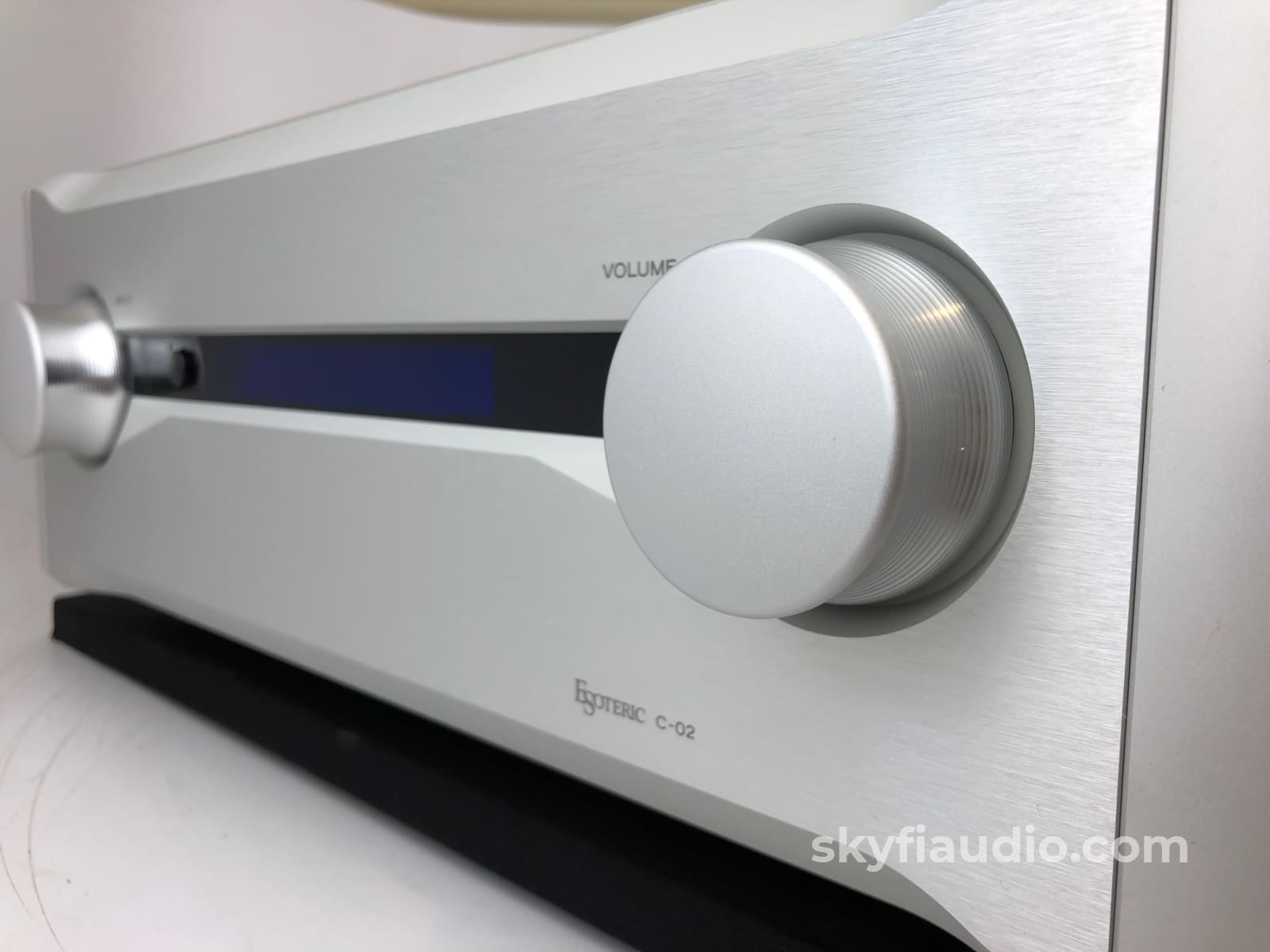 Esoteric C-02 Flagship Preamplifier Complete Set And Mint! $25K Msrp