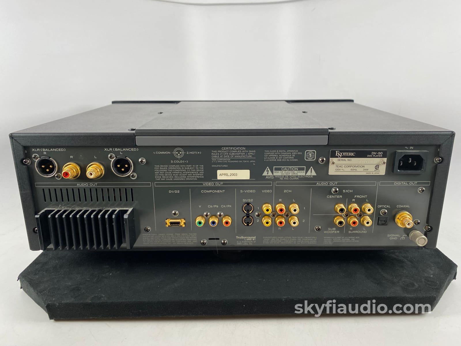 Esoteric Dv-50 - Sacd And Cd Player In Rare Black Finish + Digital