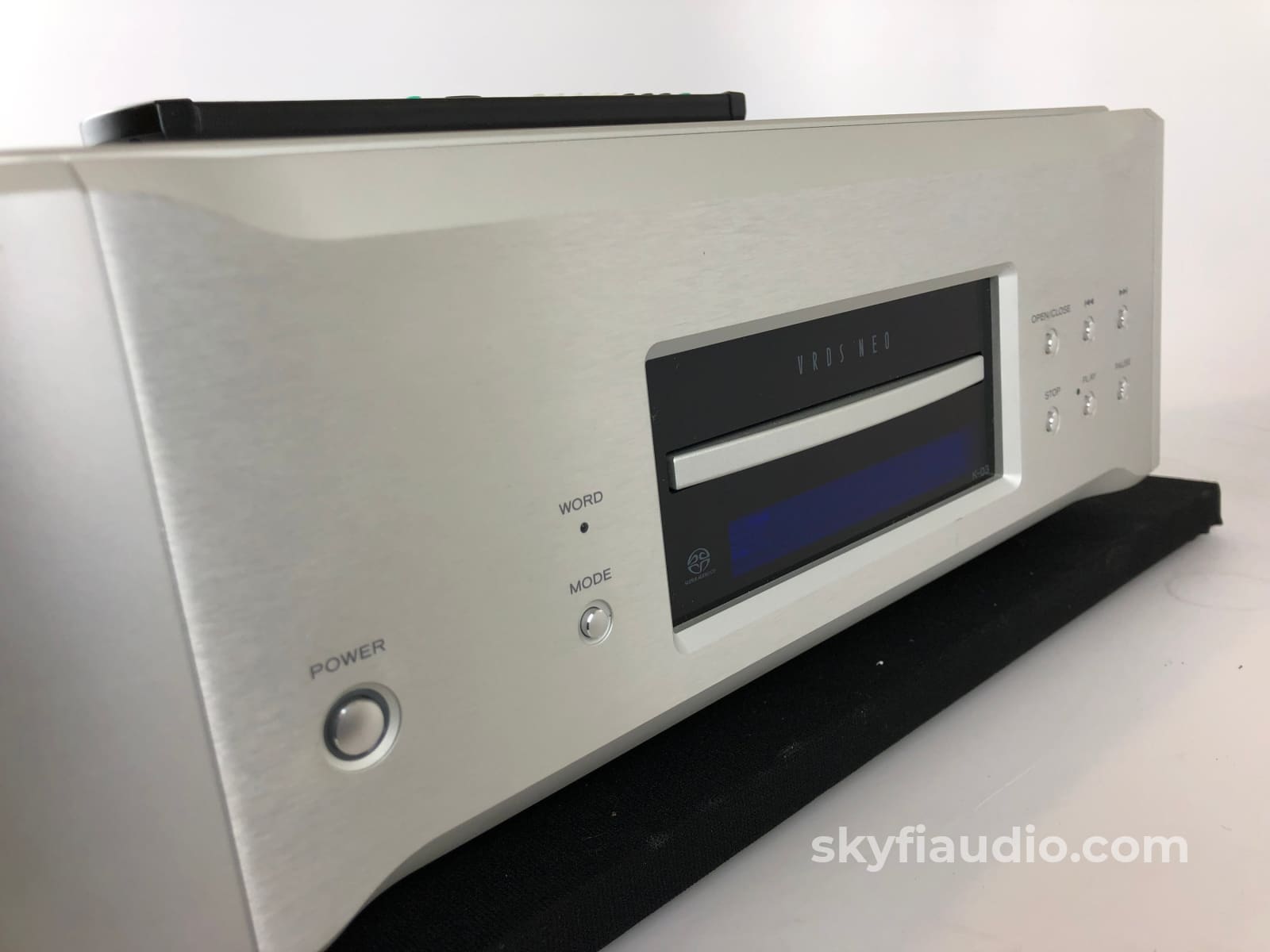 Esoteric K-03 Sacd/Cd Player With Remote (B) Cd + Digital
