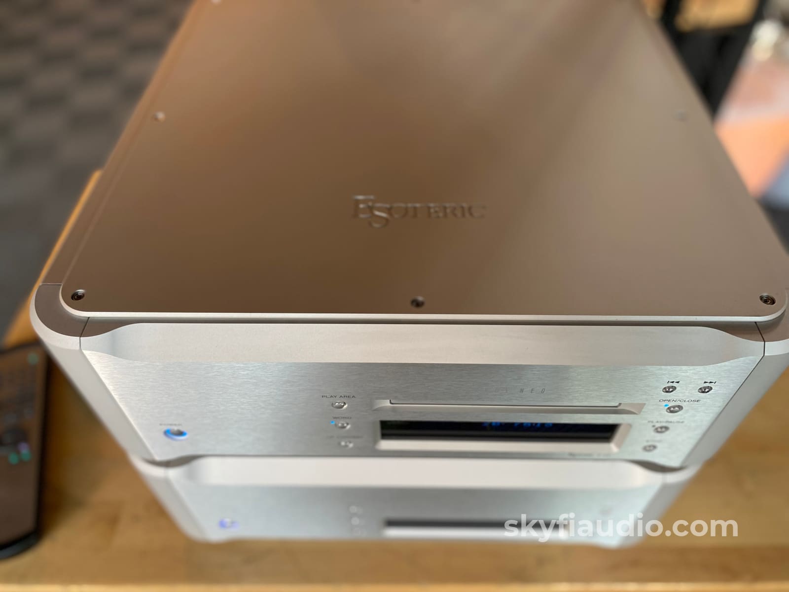 Esoteric P-03 Cd Transport & D-03 Dac + Digital