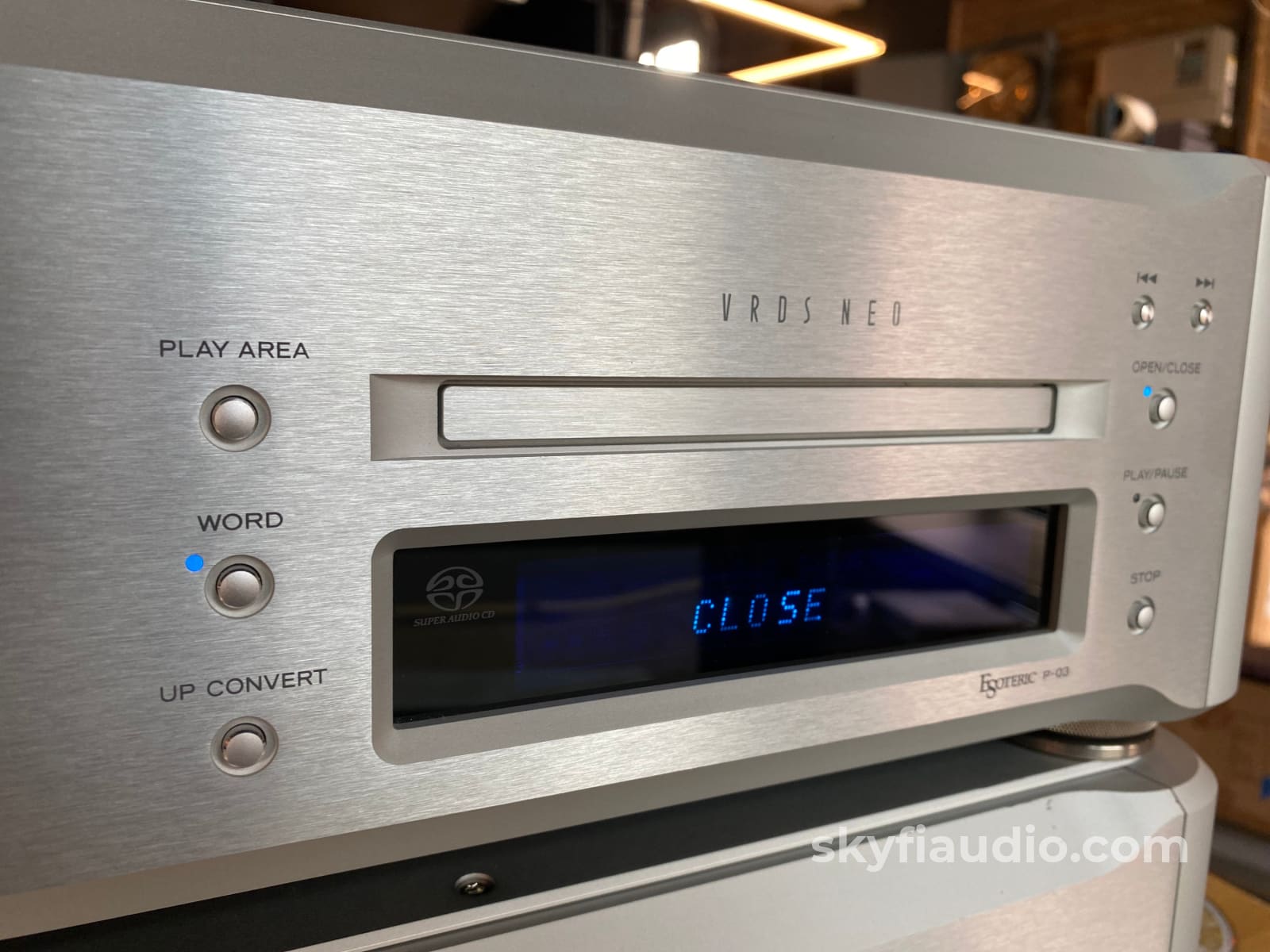 Esoteric P-03 Cd Transport & D-03 Dac + Digital