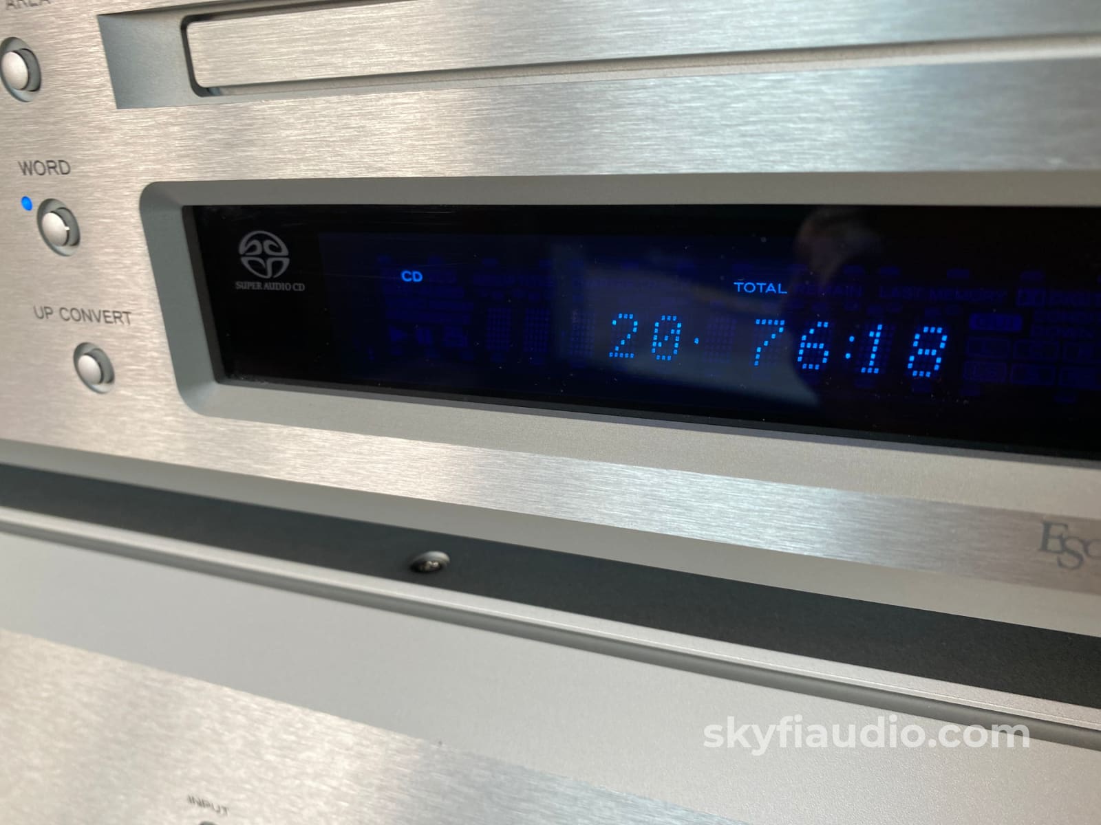 Esoteric P-03 Cd Transport & D-03 Dac + Digital