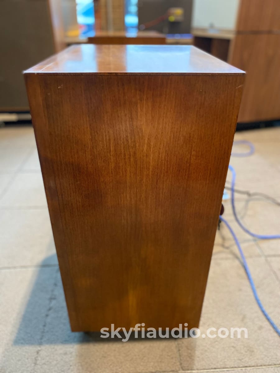Ev Electro-Voice 15 3-Way Speaker System In Marquis Enclosures Speakers