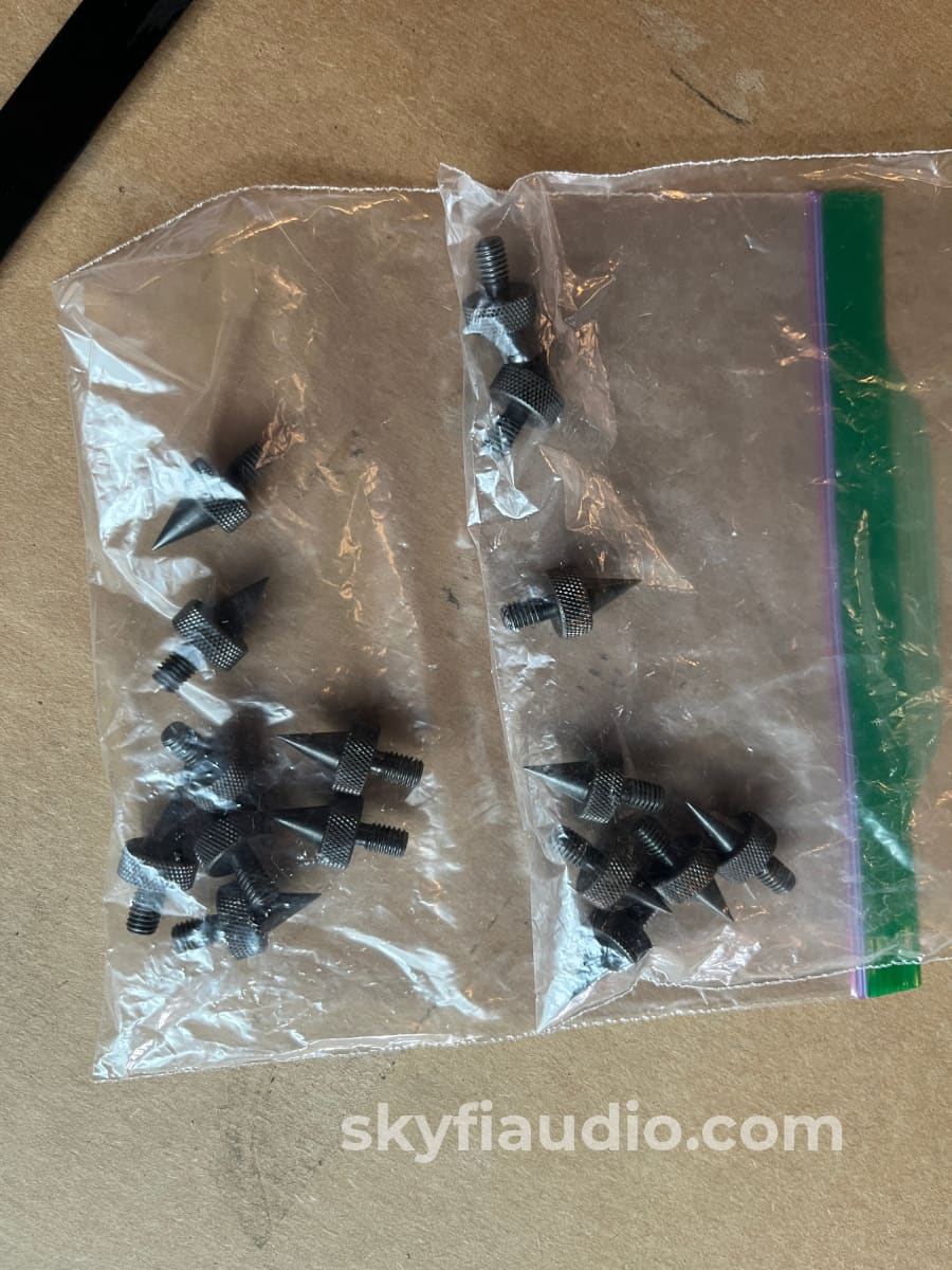 Focal JS Labs Micro Utopia Speakers - W/ Stands Speakers