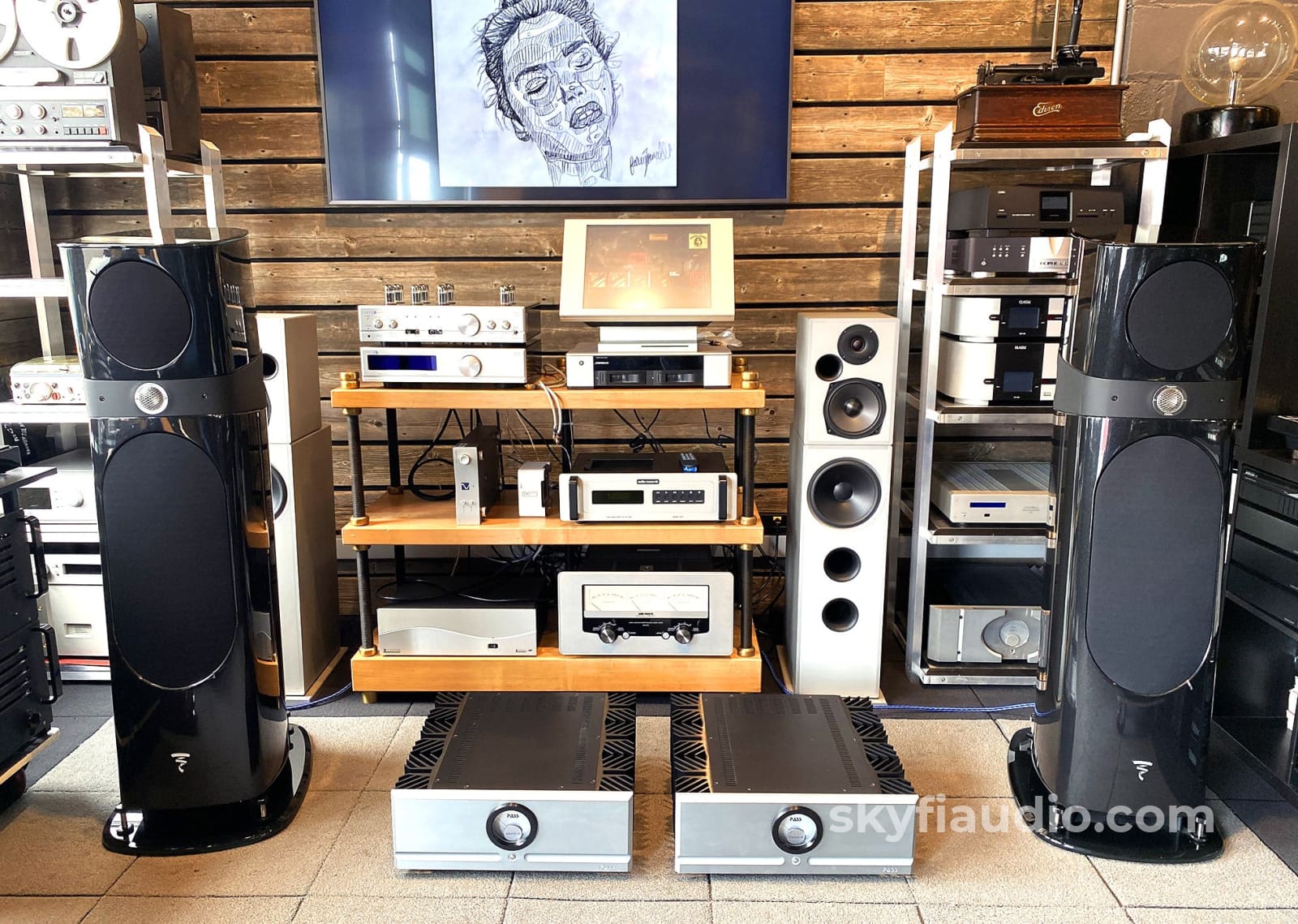 Focal Sopra No. 3 Speakers In Black - Minty!