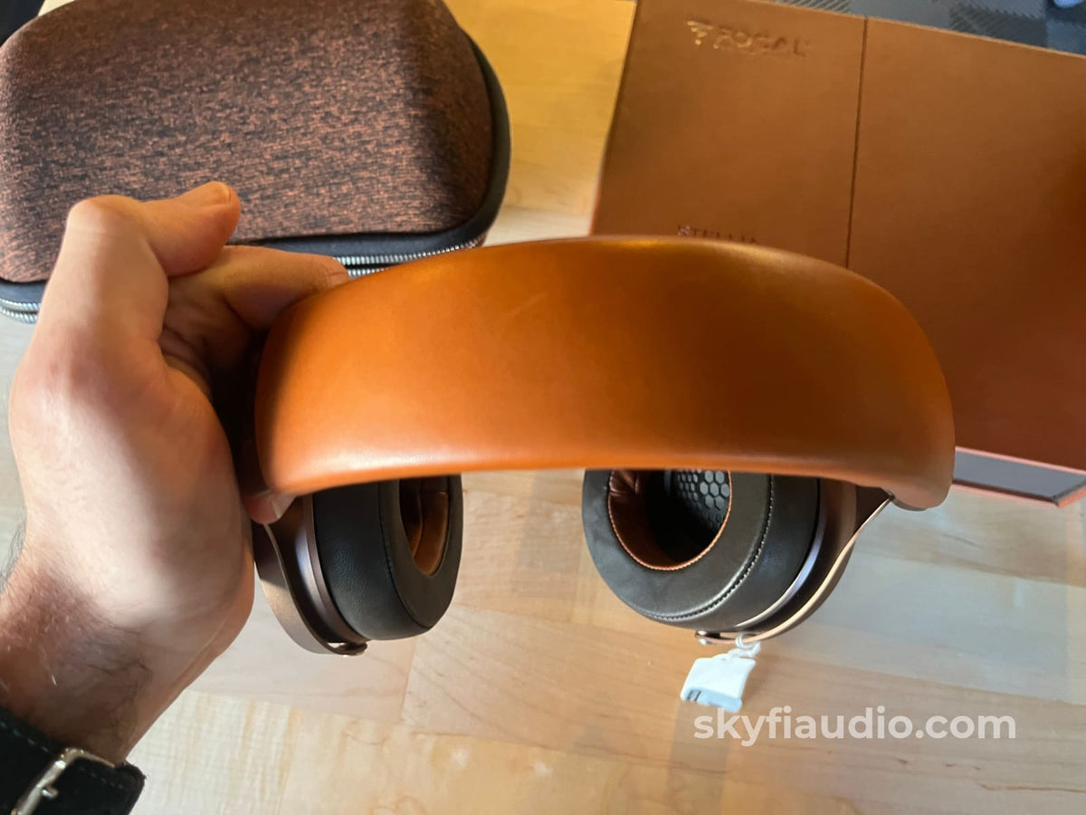 Focal Stellia Headphones - w/ Box and Accessories Headphones