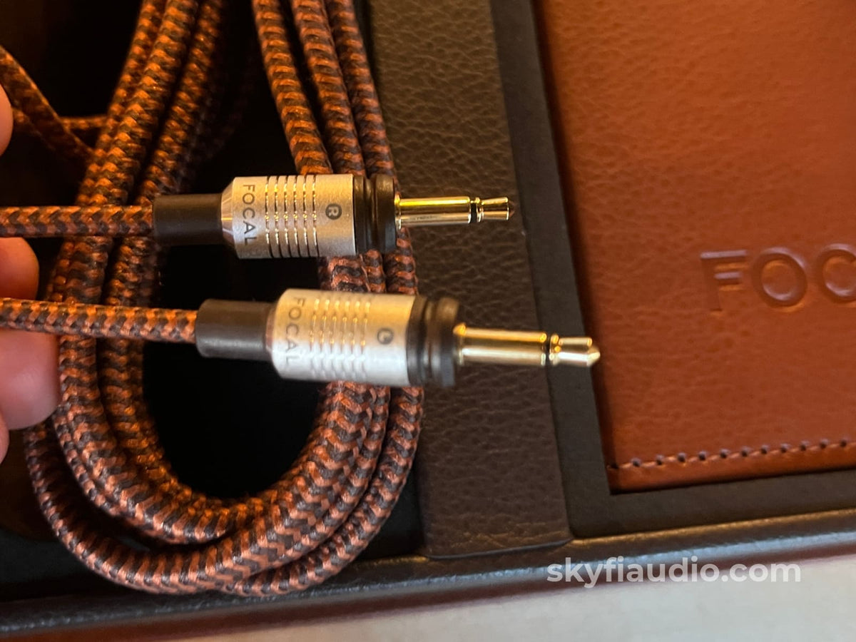 Focal Stellia Headphones - w/ Box and Accessories Headphones