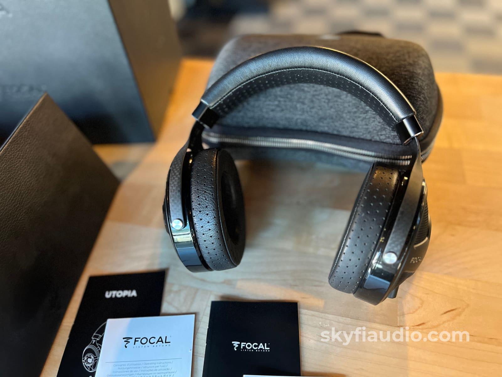 Focal Utopia Headphones - Beryllium Drivers - Complete Headphones