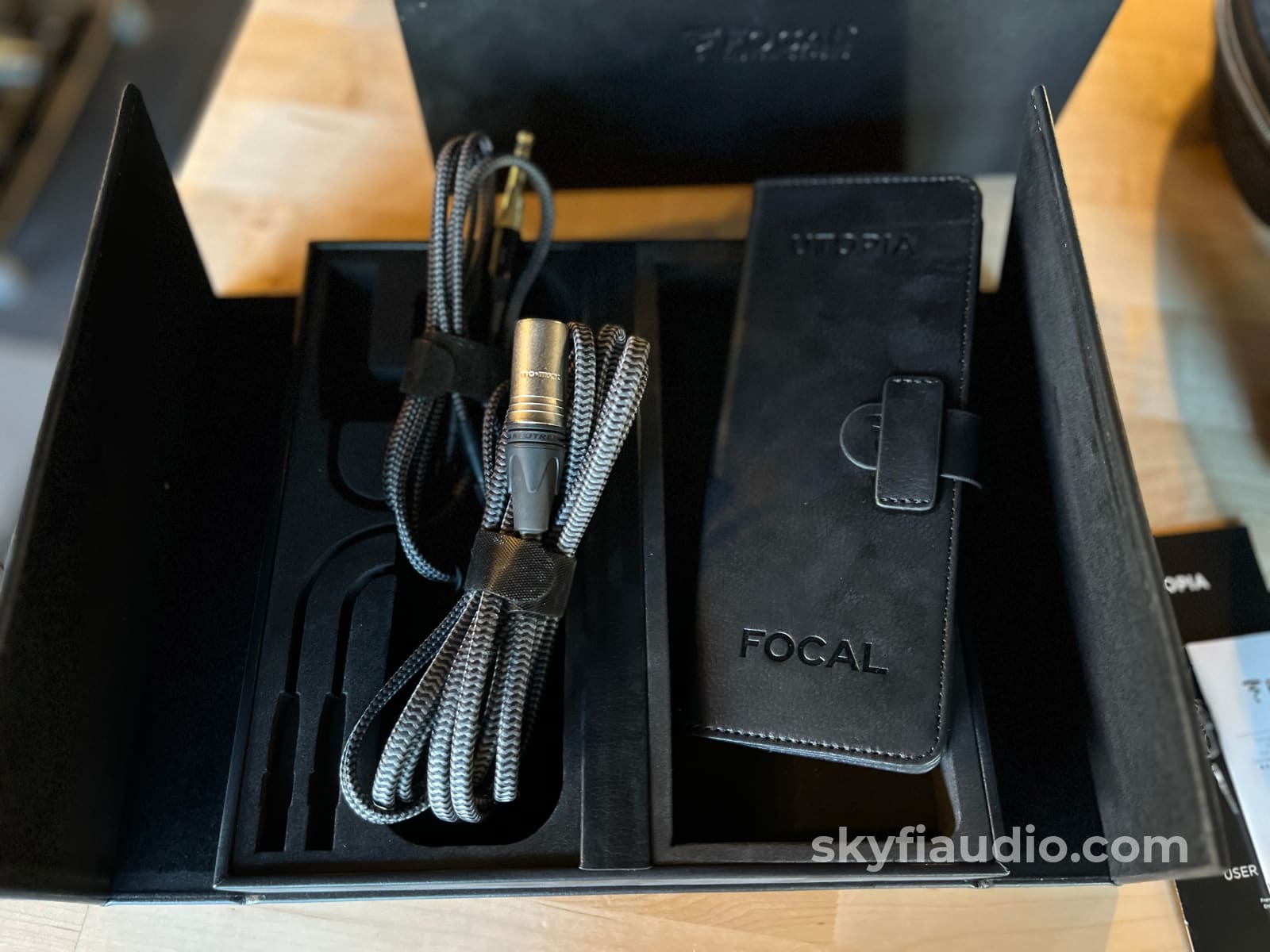 Focal Utopia Headphones - Beryllium Drivers - Complete Headphones