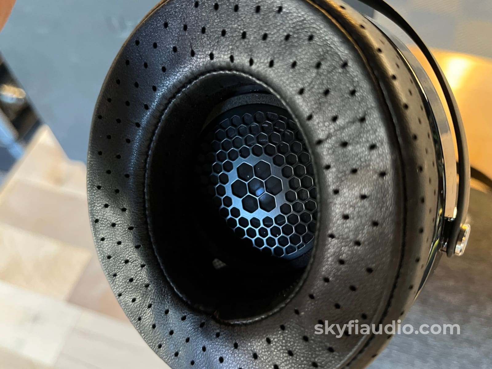 Focal Utopia Headphones - Beryllium Drivers - Complete Headphones