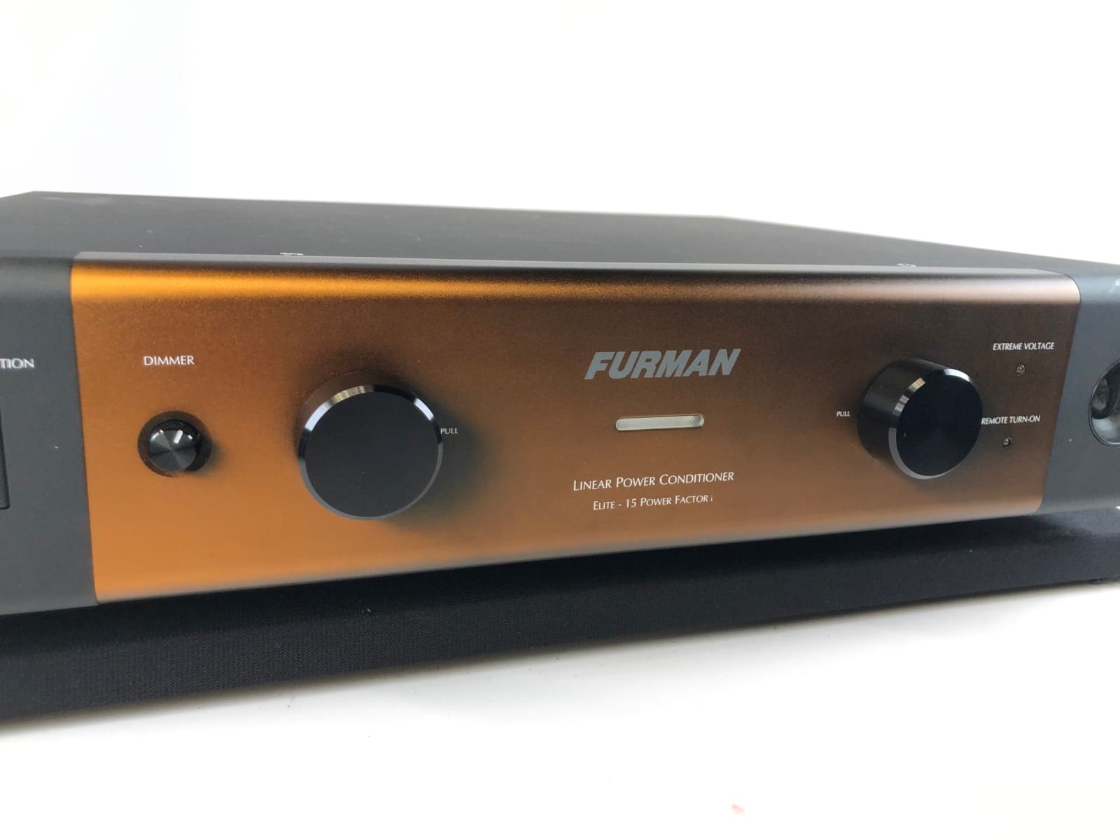 Furman Elite 15 Power Factor I (Pfi) - Linear Conditioner And Suppressor